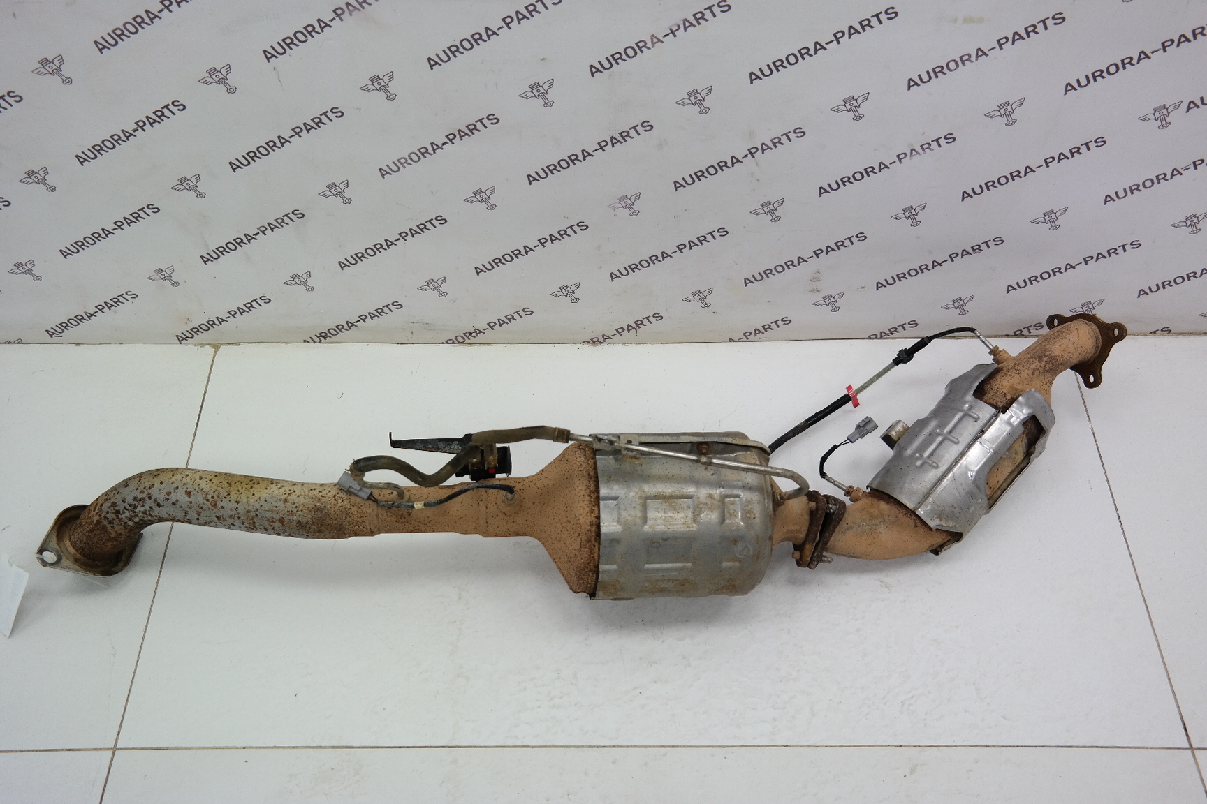 Приемная труба в сборе с катализаторами RH Toyota Land Cruiser