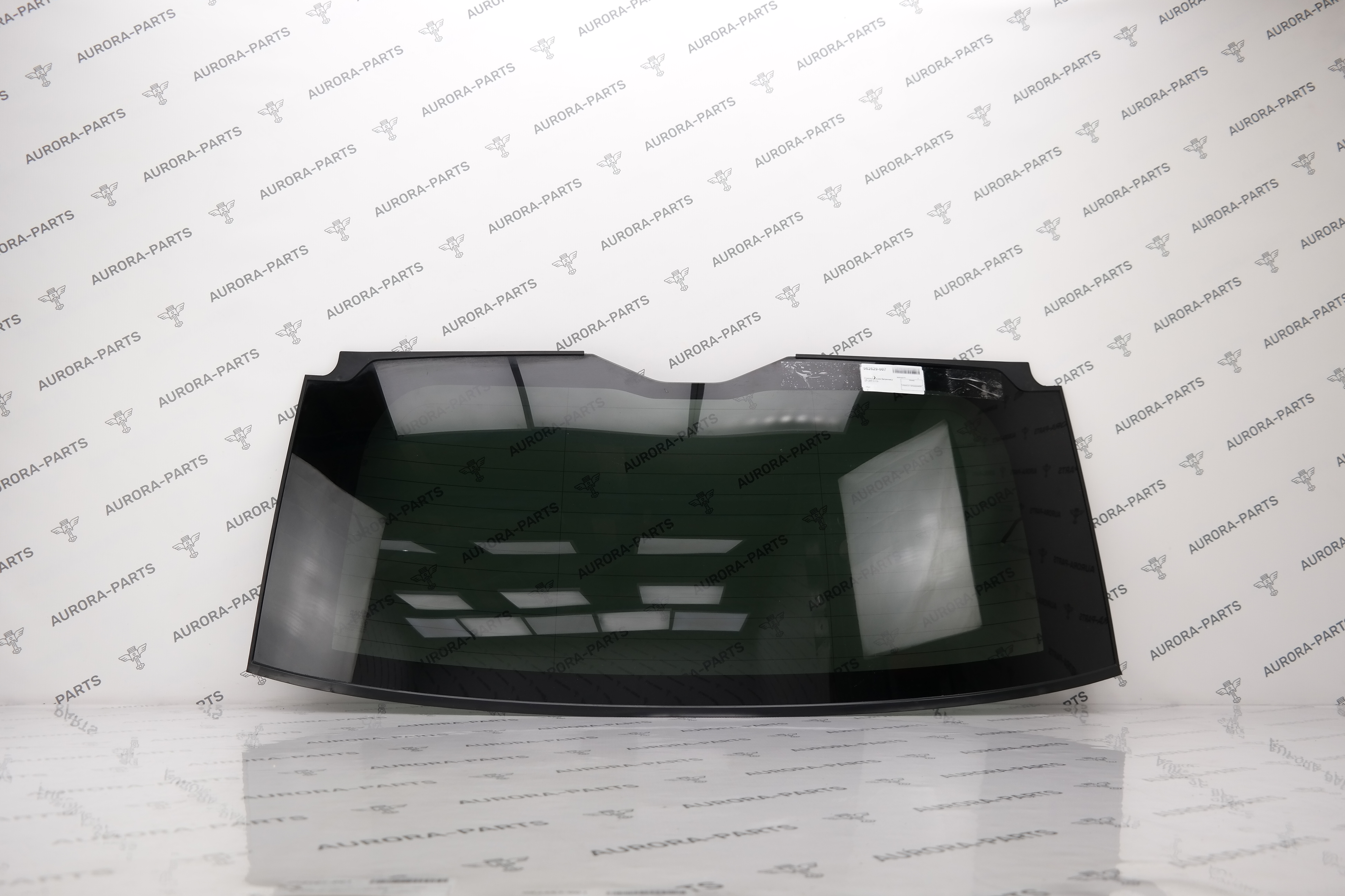 Стекло крышки багажника Land Rover Range Rover Sport