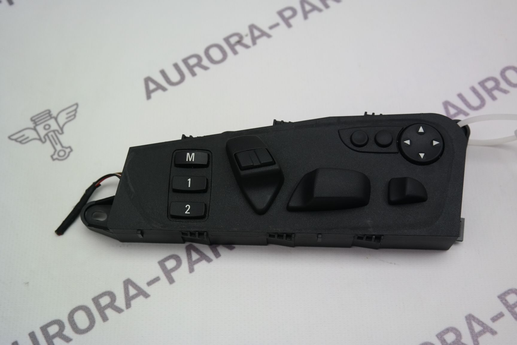 Блок кнопок управления передними сиденьями RH BMW X6