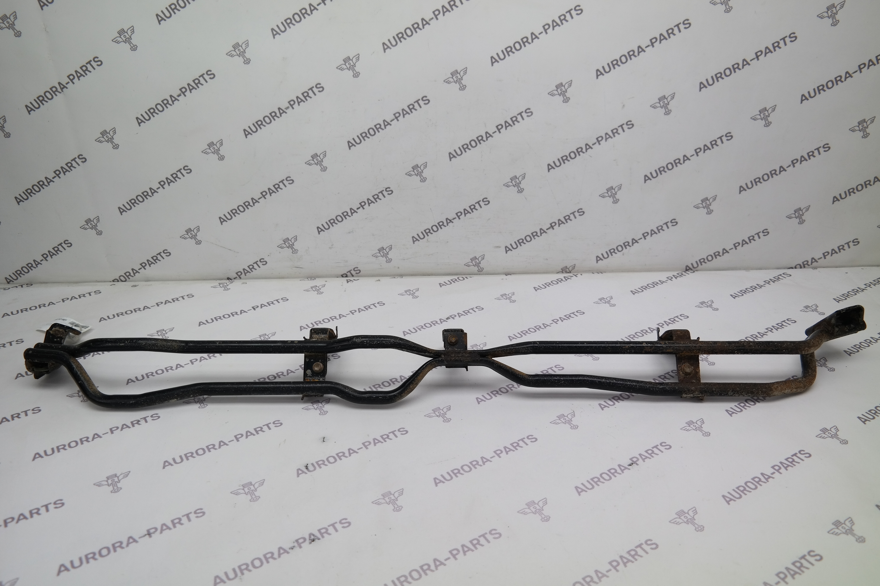 Кронштейн подножки LH Toyota Land Cruiser