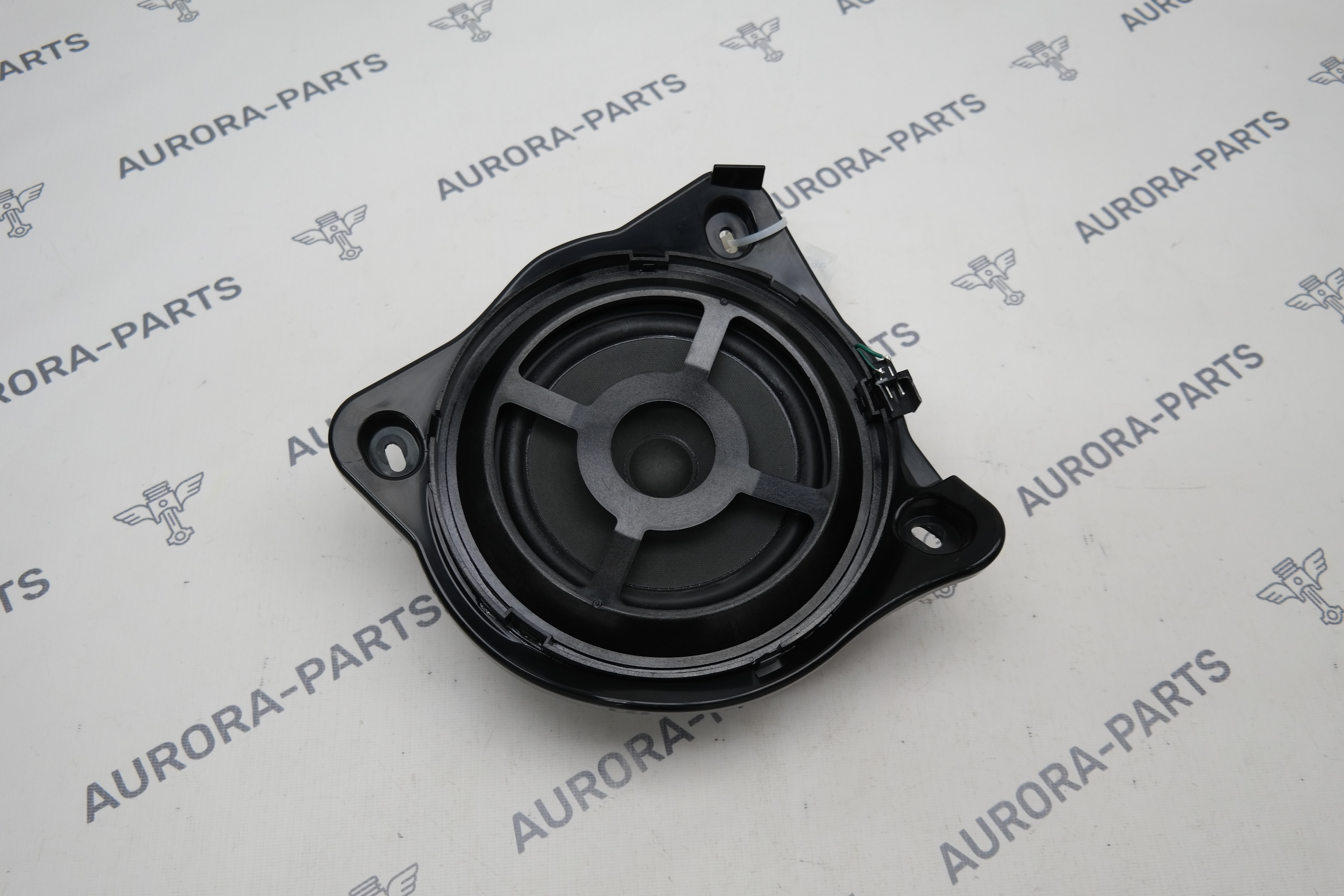 Динамик RH Mercedes GLC