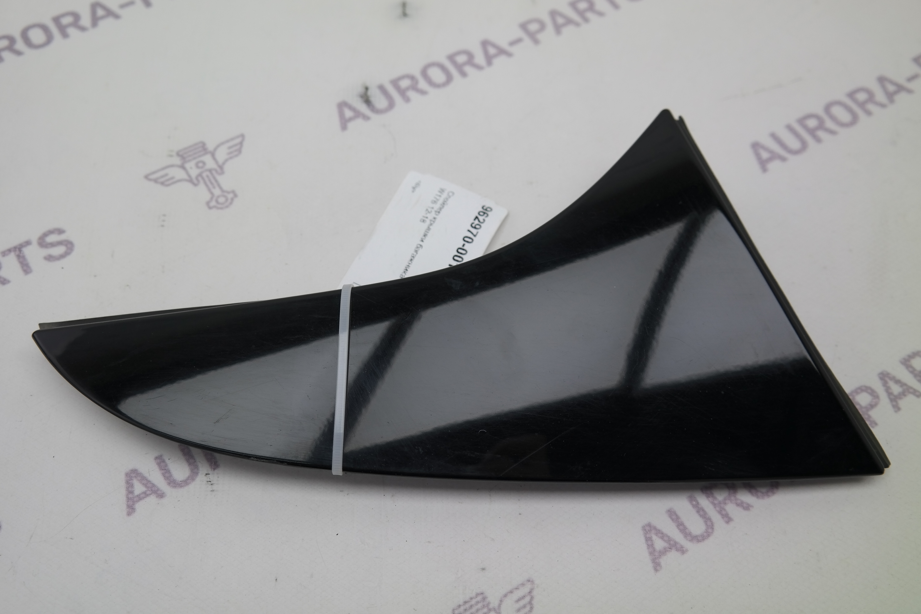 Спойлер крышки багажника RH Mercedes A-Klasse