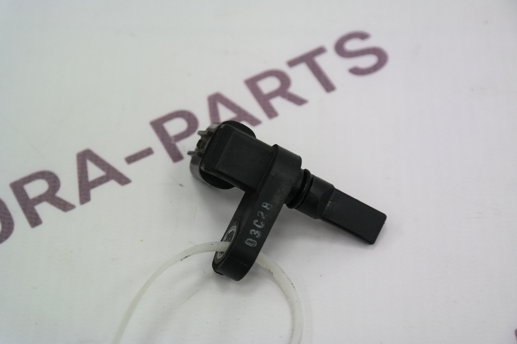 Датчик ABS LH Toyota Land Cruiser