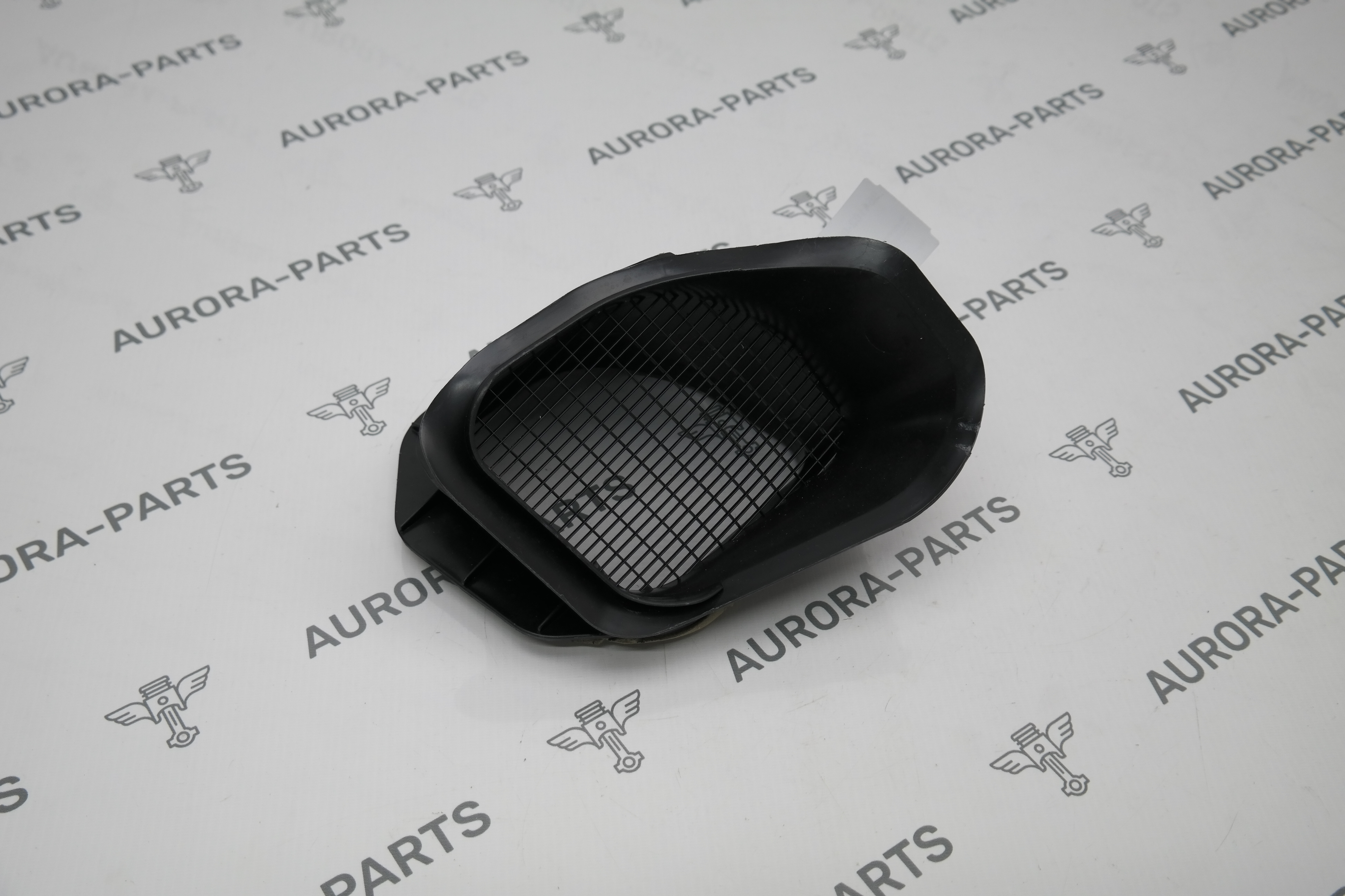 Воздухозаборник левый Porsche Cayenne