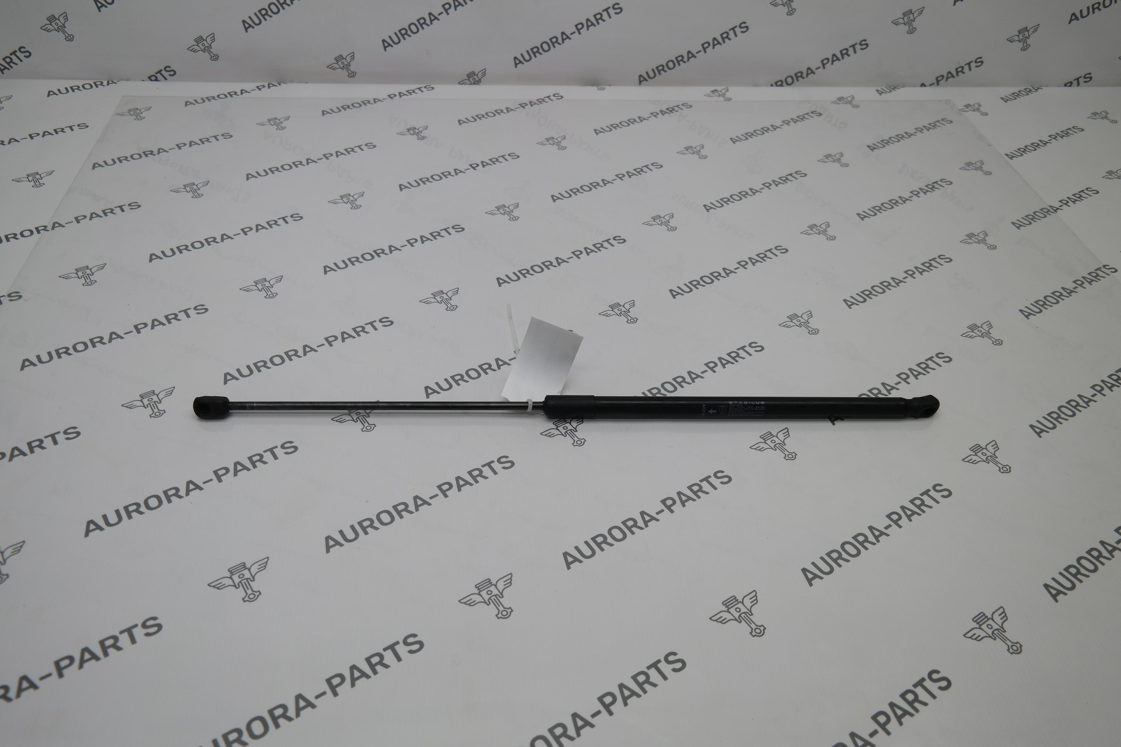 Амортизатор капота Porsche Cayenne