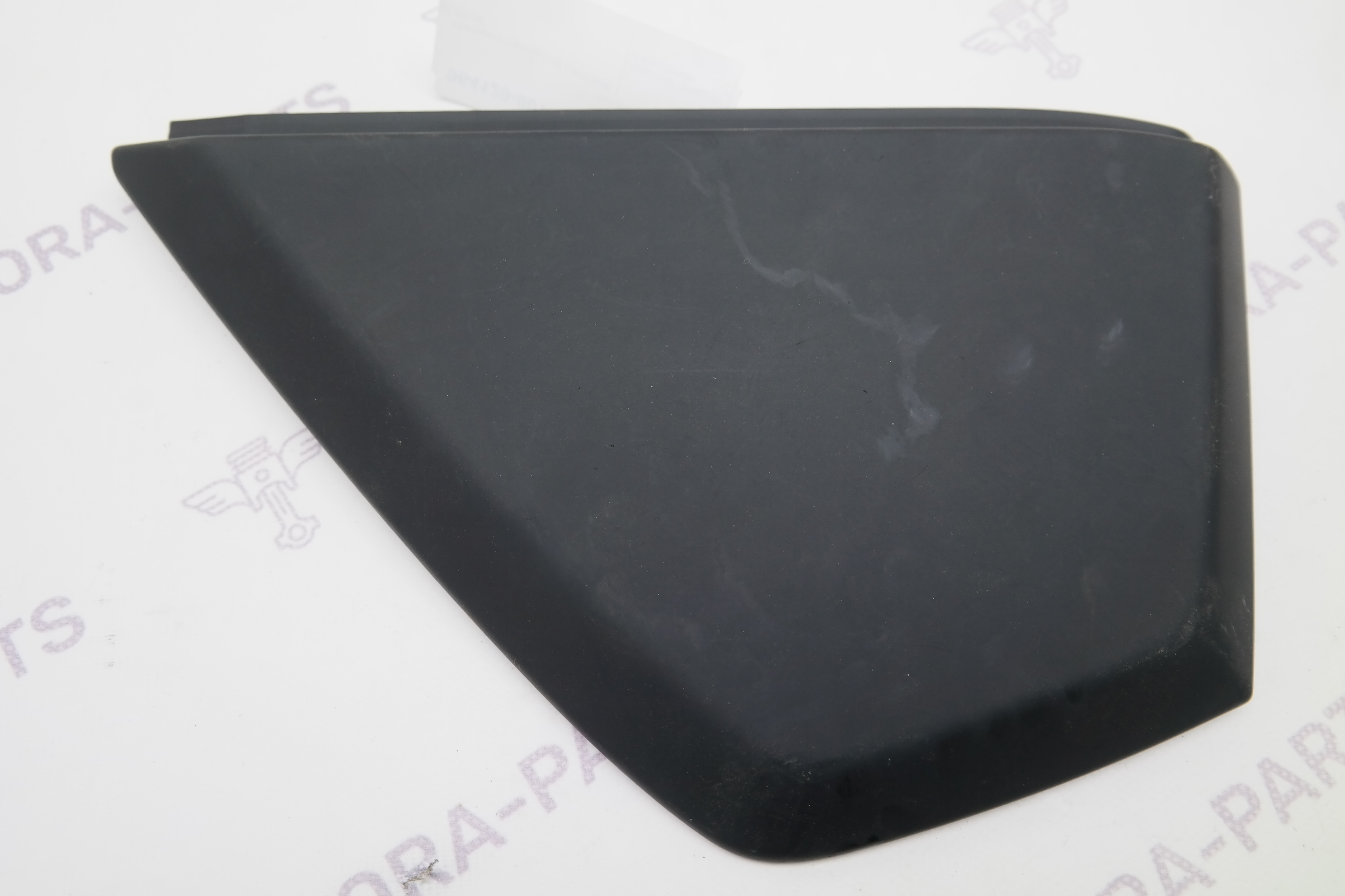 Накладка торпеды LH Porsche Cayenne