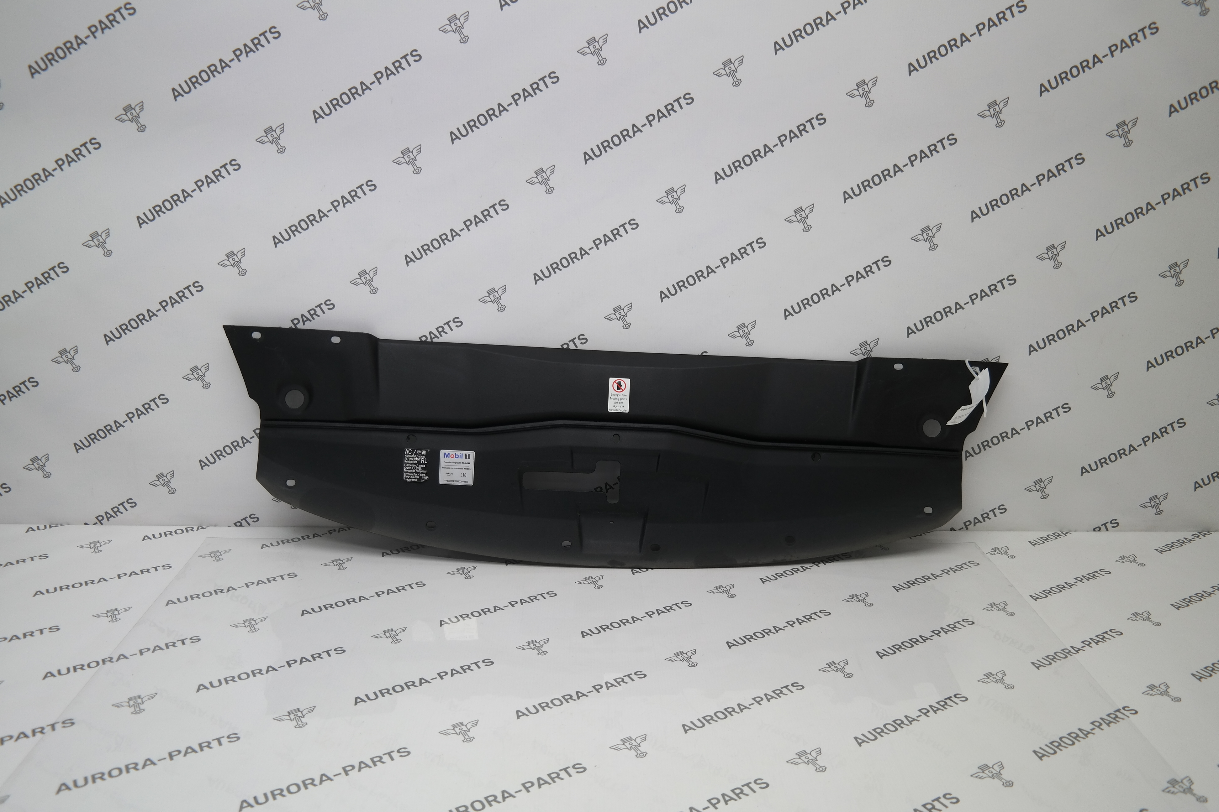 Накладка замка капота Porsche Cayenne