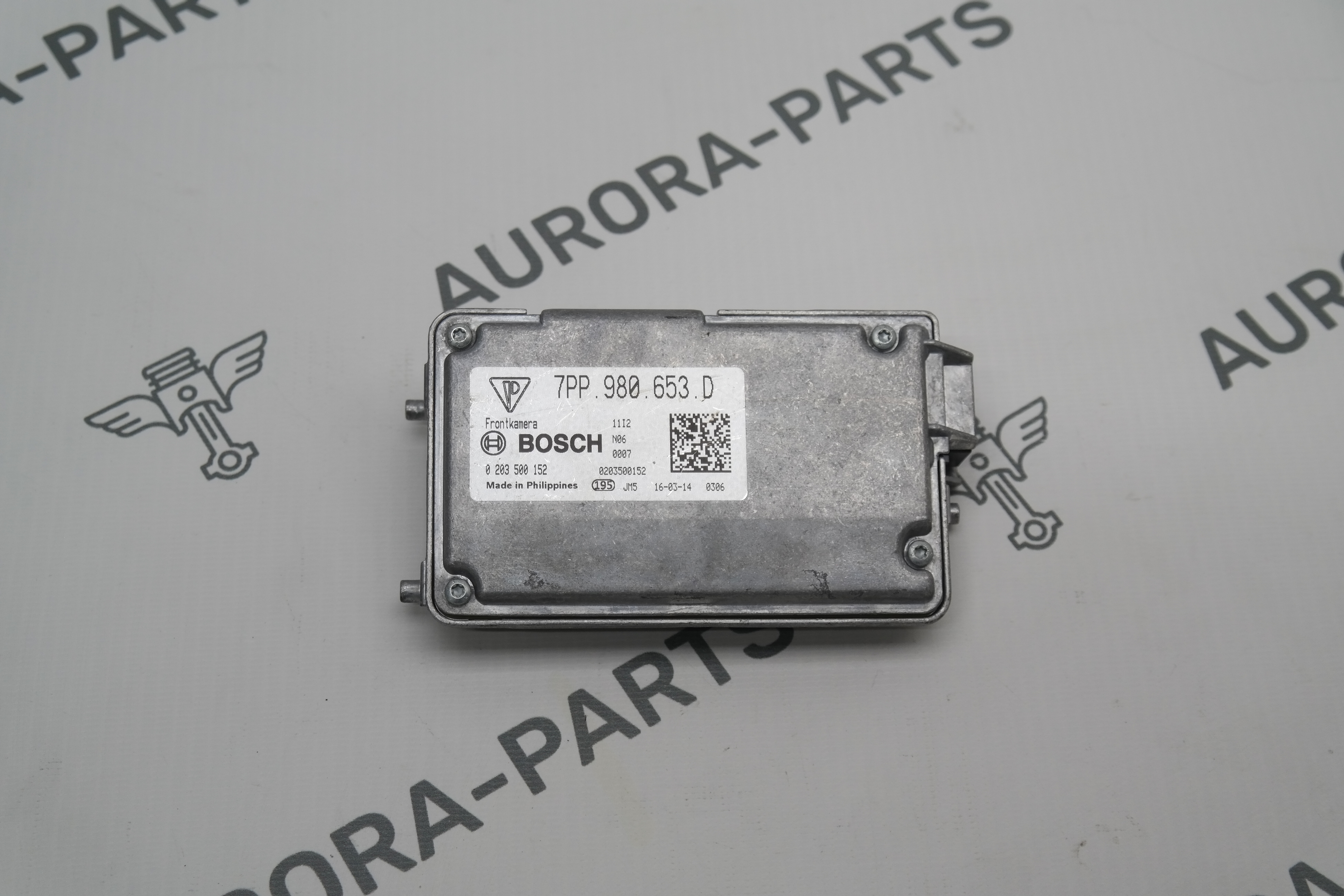 Камера на лобовом стекле Porsche Cayenne