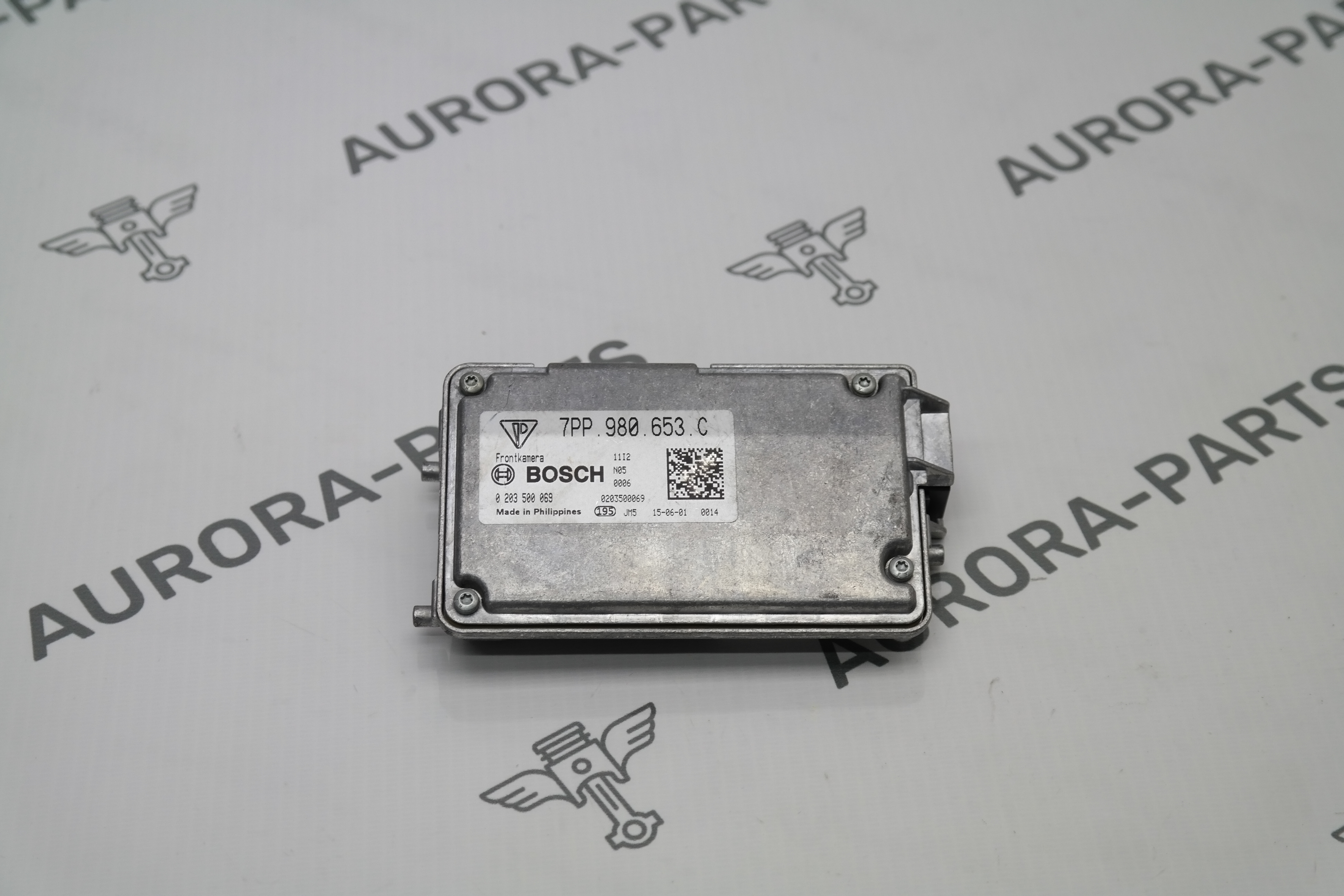 Камера на лобовом стекле Porsche Cayenne