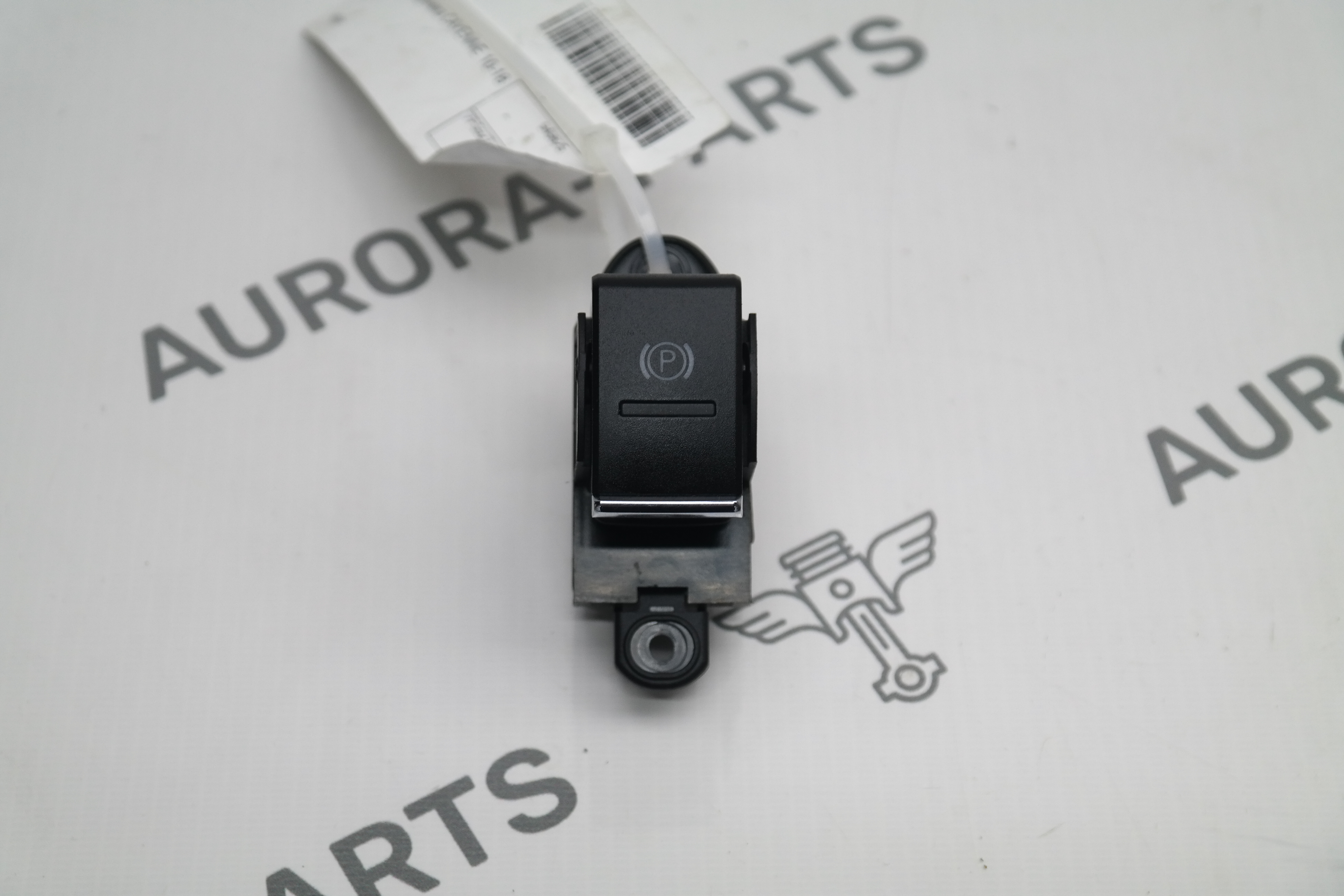 Кнопка ручника Porsche Cayenne