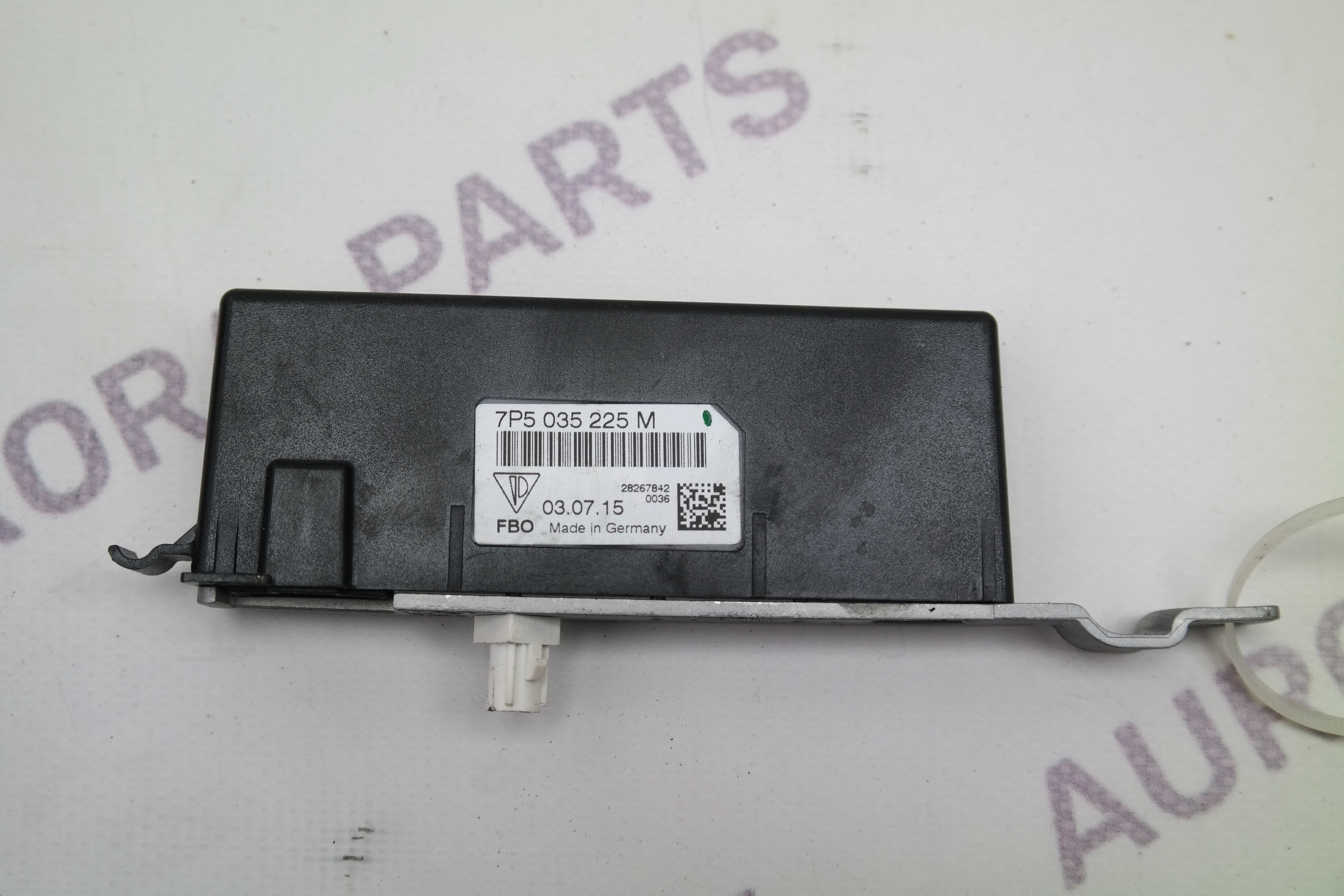 Усилитель антены Porsche Cayenne