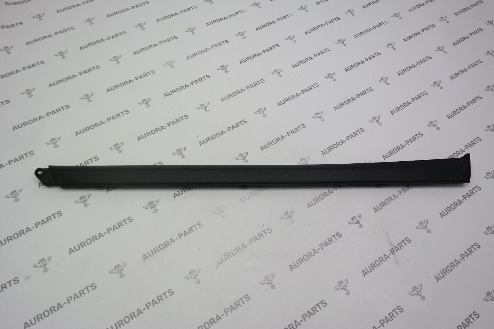 Накладка наружнего порога задняя LH Porsche Cayenne