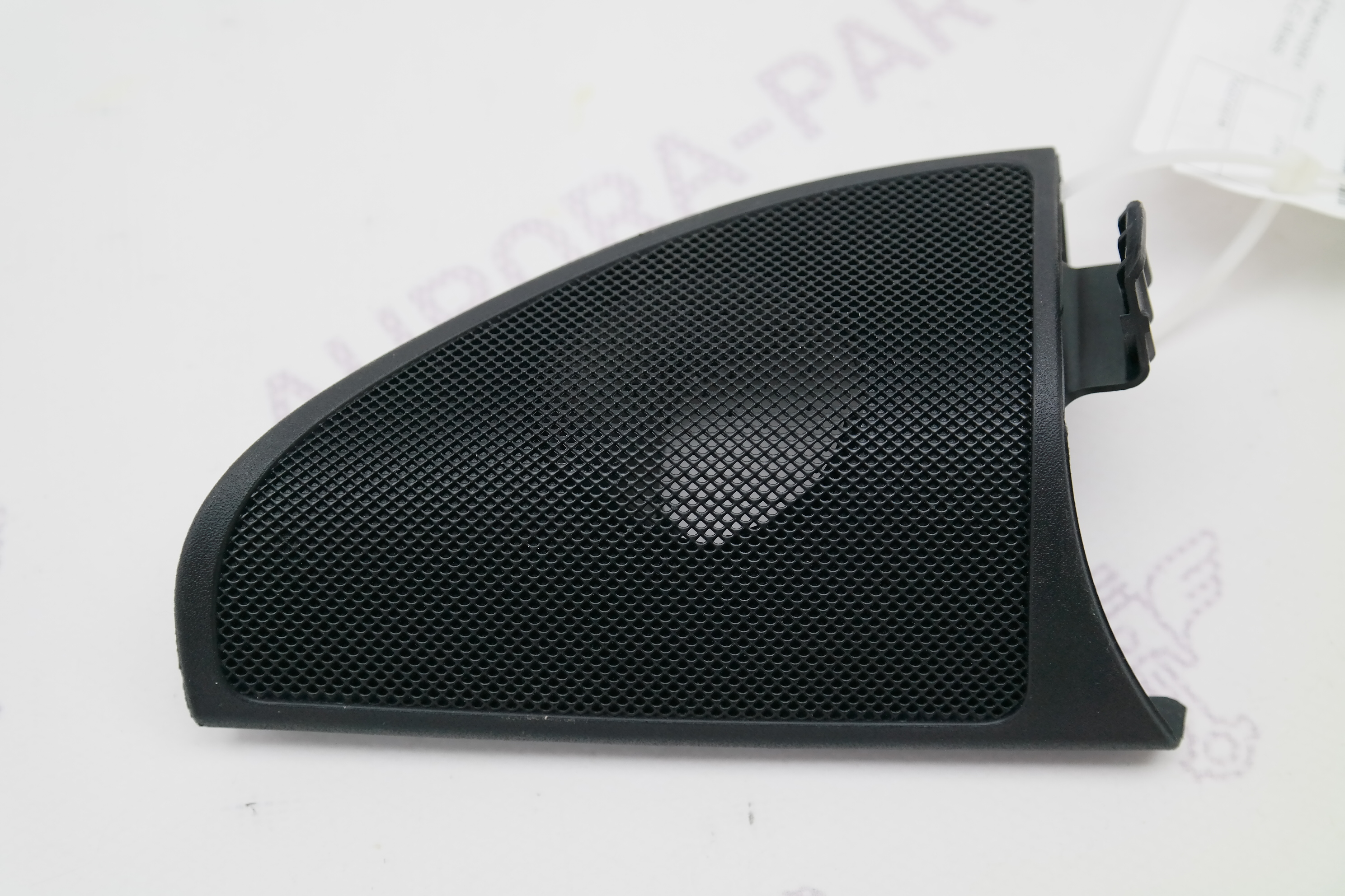 Решетка динамика (Накладка зеркала) LH Mercedes GLC