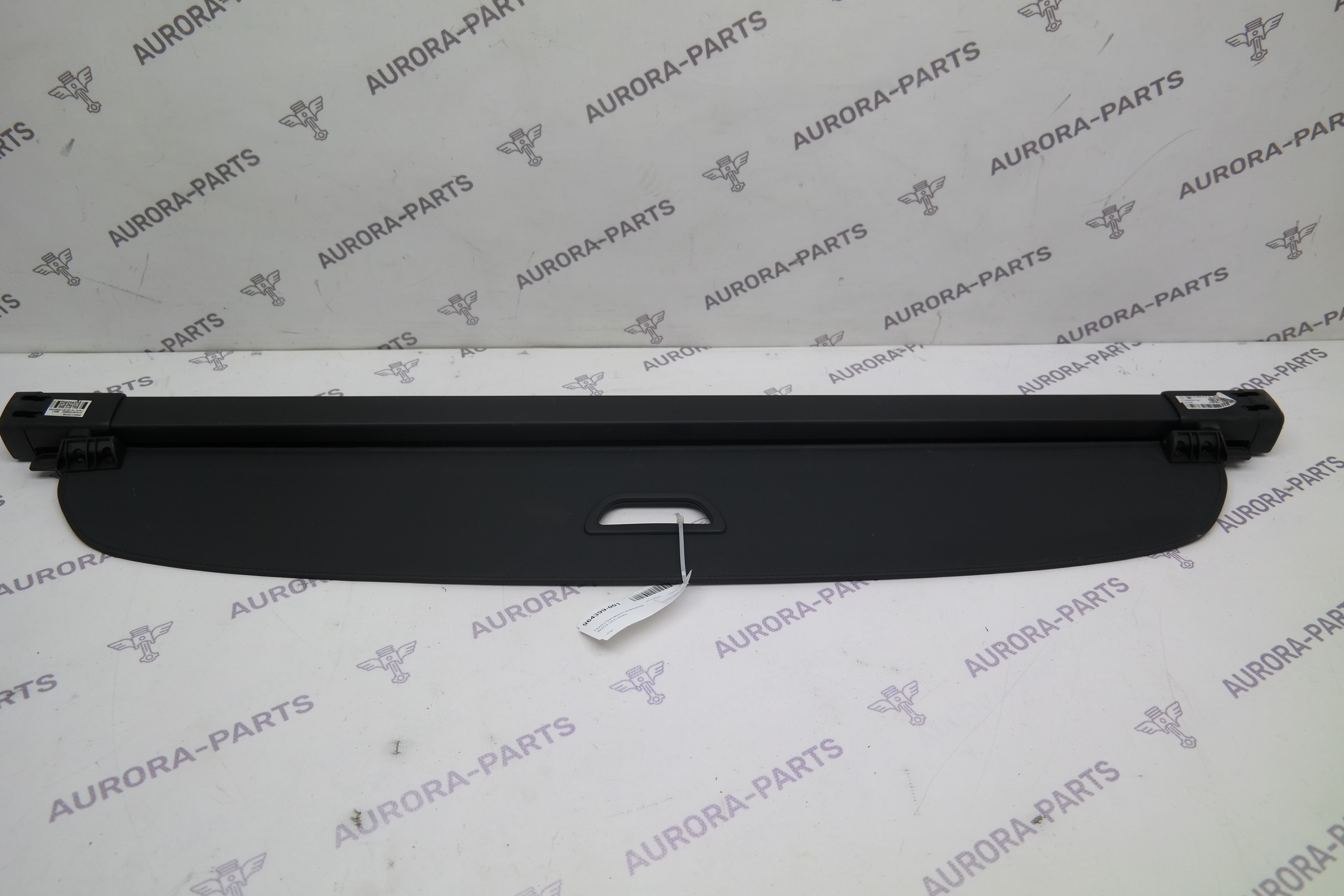 Полка багажного отделения Mercedes GLC