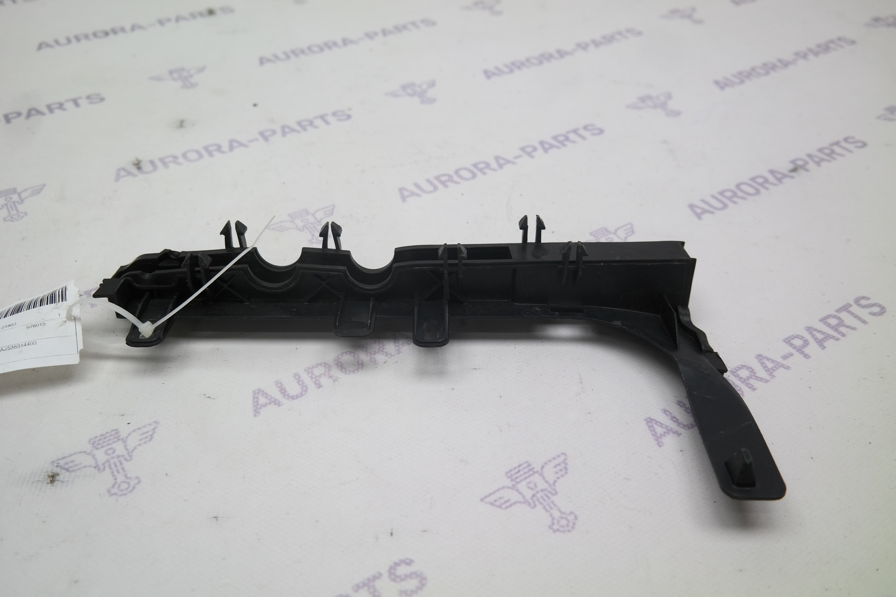 Кронштейн Mercedes GLC