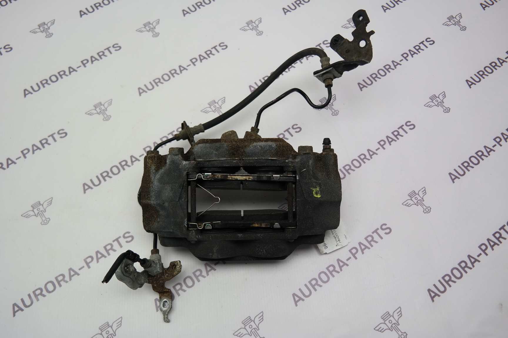 Суппорт тормозной передний RH Toyota Land Cruiser Prado 1GDFTV 