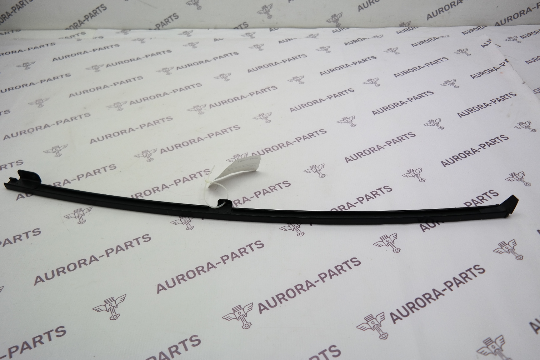 Направляющая стекла задней двери (перемычка) RH Toyota Land Cruiser Prado 1GDFTV