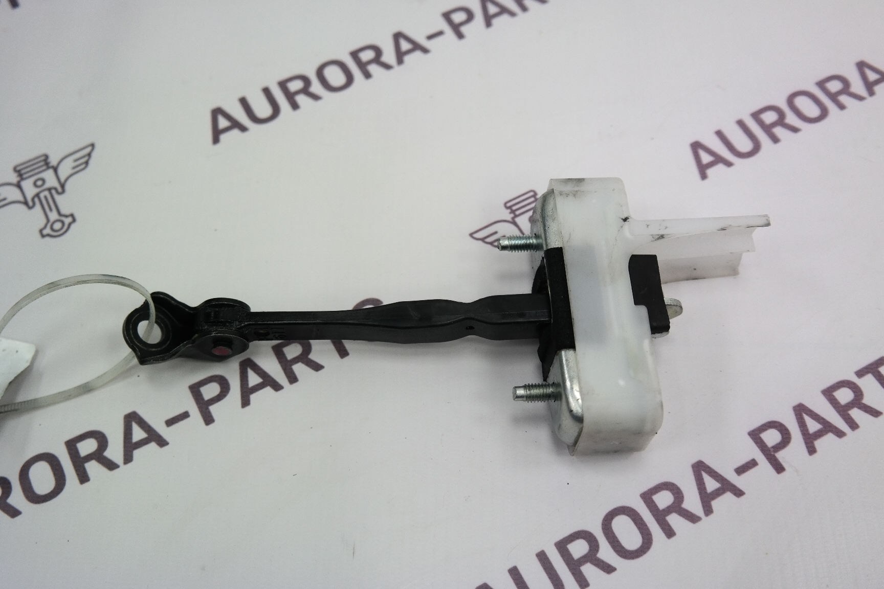 Ограничитель передней двери RH Toyota Land Cruiser Prado 1GDFTV