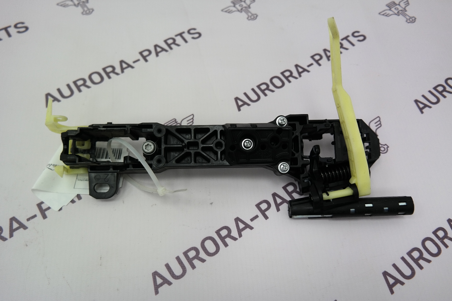 Кронштейн задней ручки двери RH Toyota Land Cruiser Prado 1GDFTV