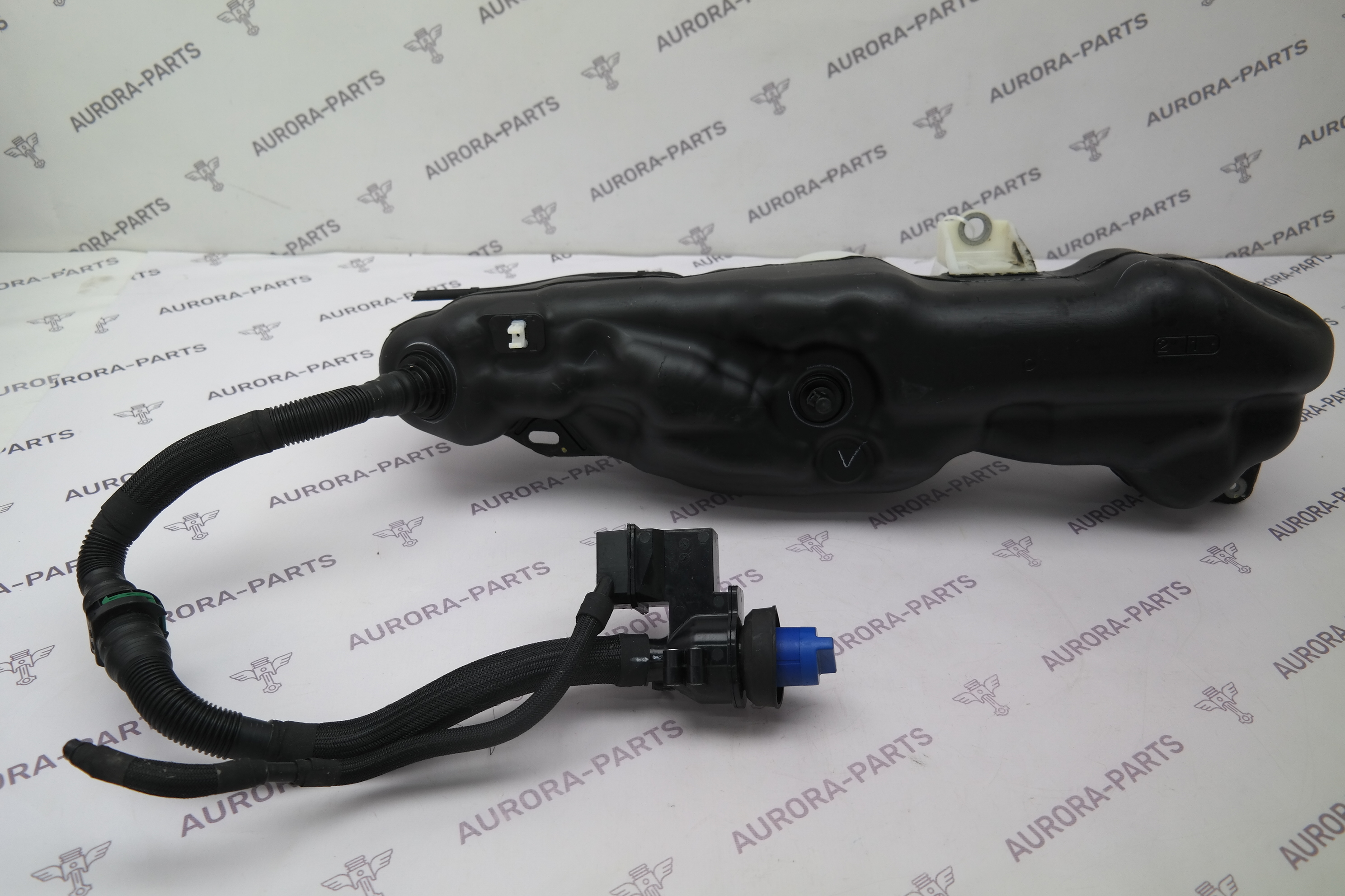 Бак для AdBlue в сборе Toyota Land Cruiser Prado 1GDFTV