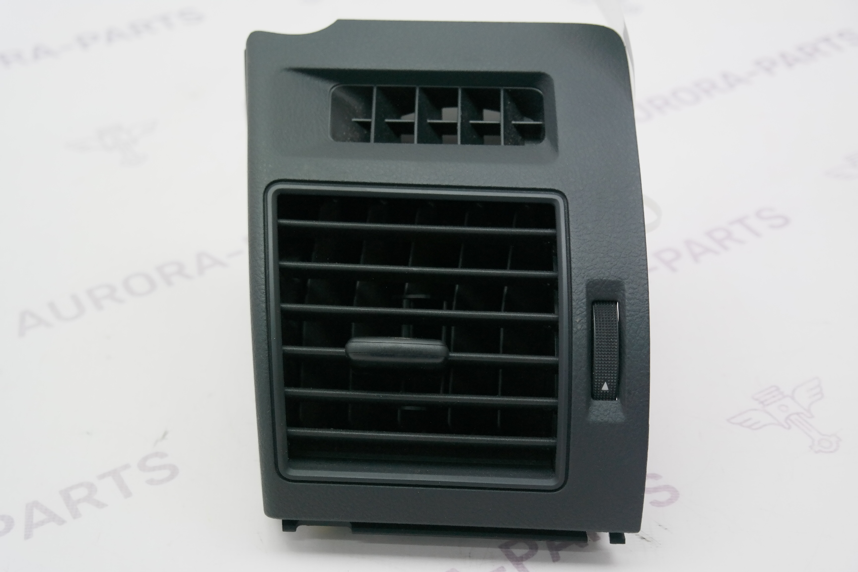 Дефлектор торпеды воздушный LH Toyota Land Cruiser Prado 1GDFTV