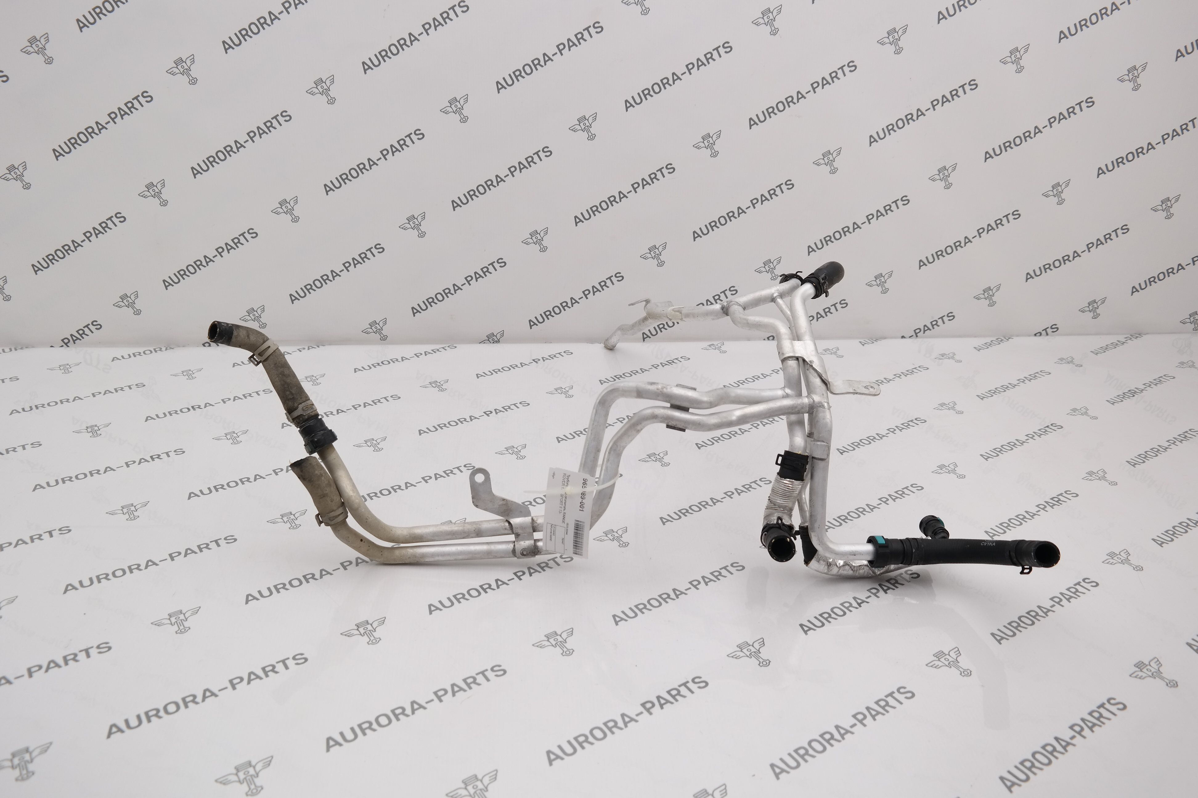 Трубопровод отопитель Land Rover Range Rover Sport