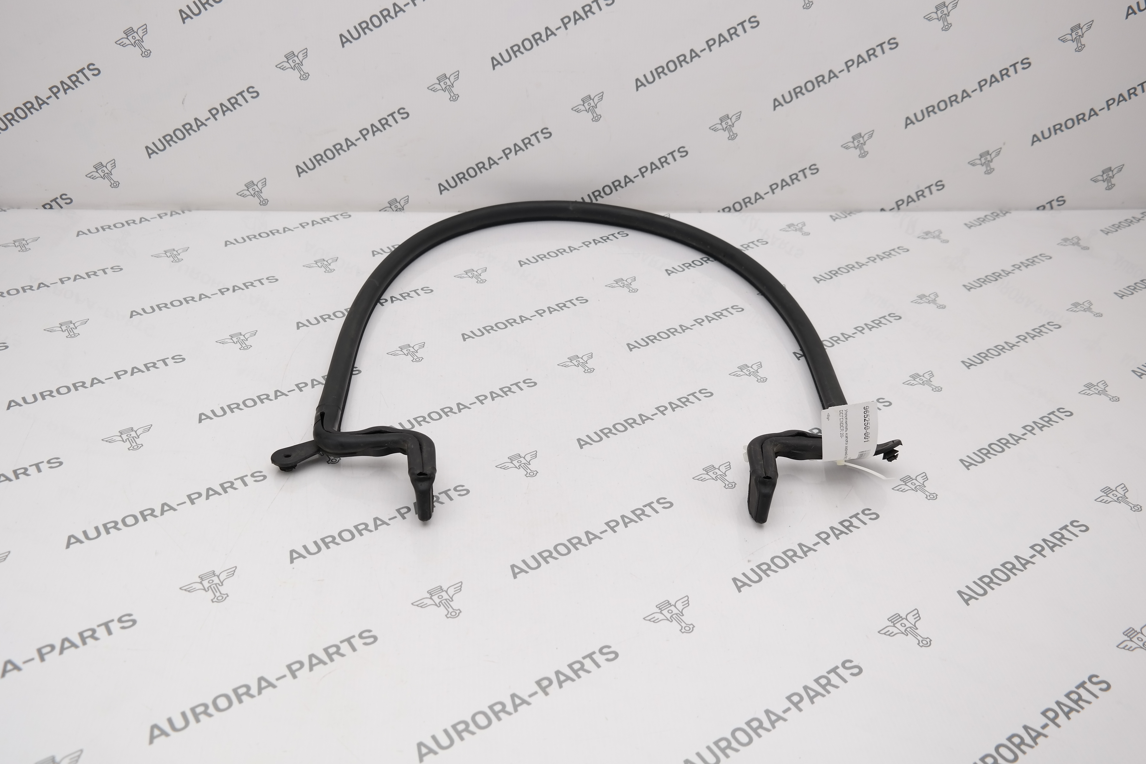 Уплотнитель капота задний Land Rover Defender