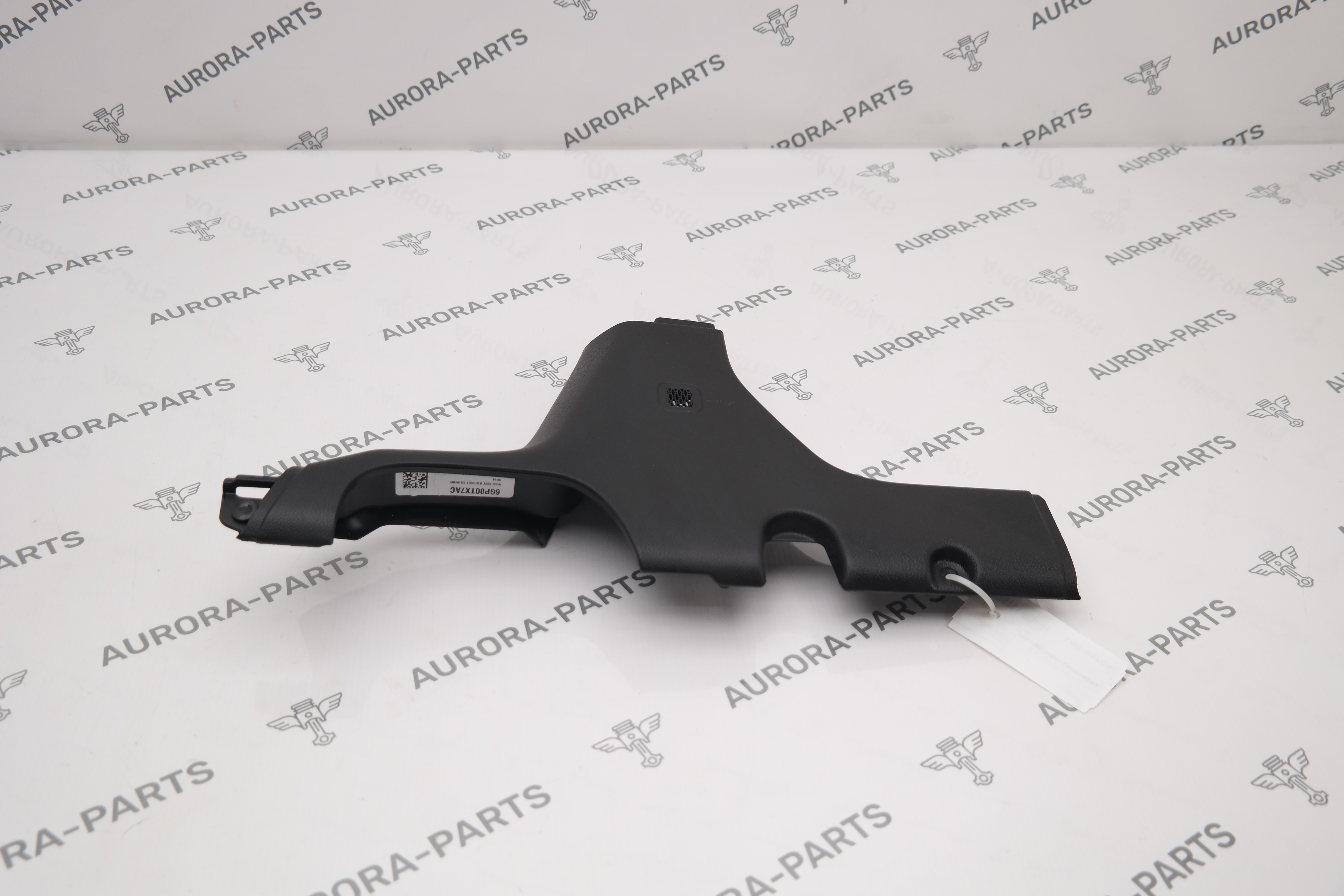 Обшивка потолка cредняя стойка B RH Jeep Wrangler