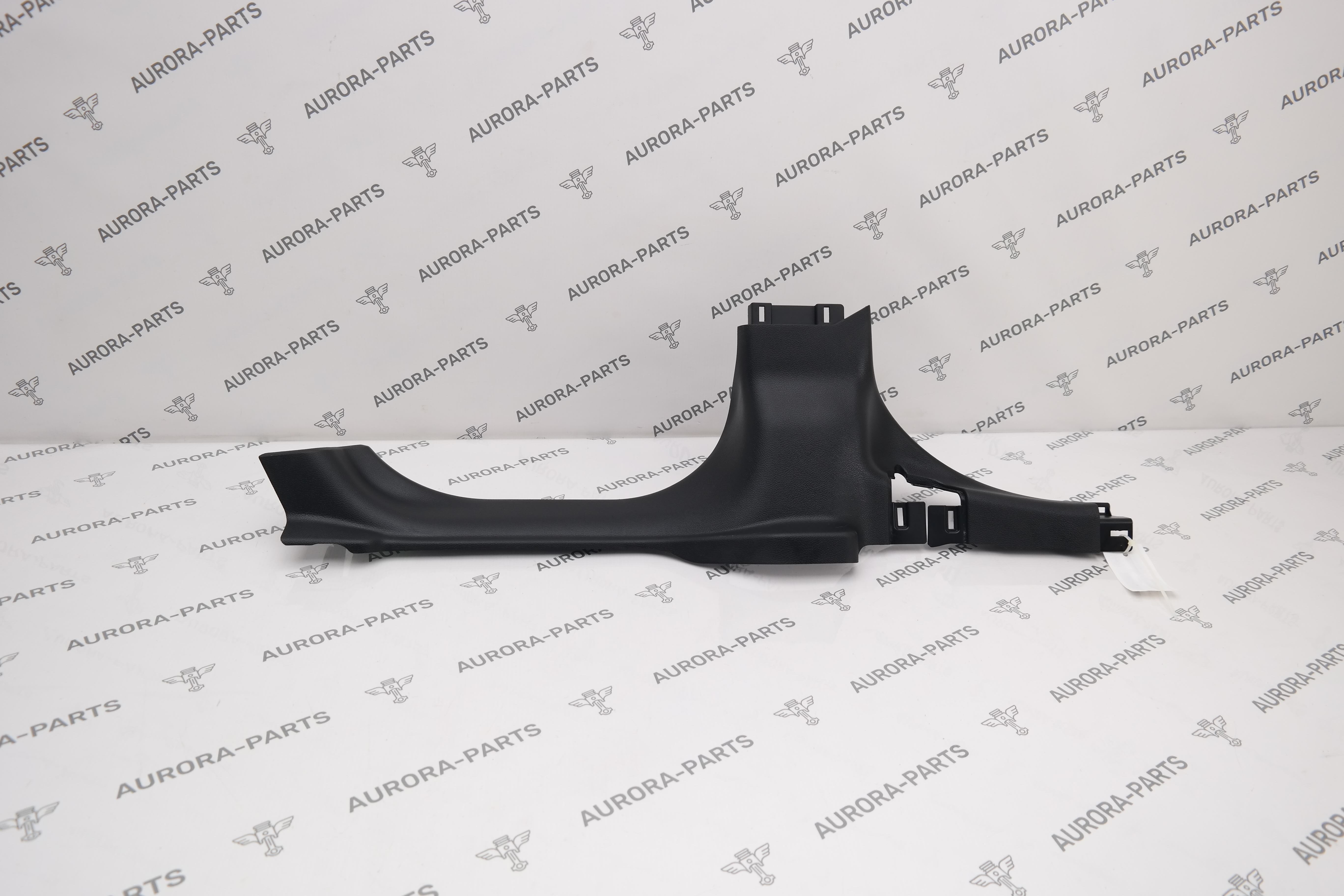 Накладка заднего порога внутреняя LH Jeep Wrangler