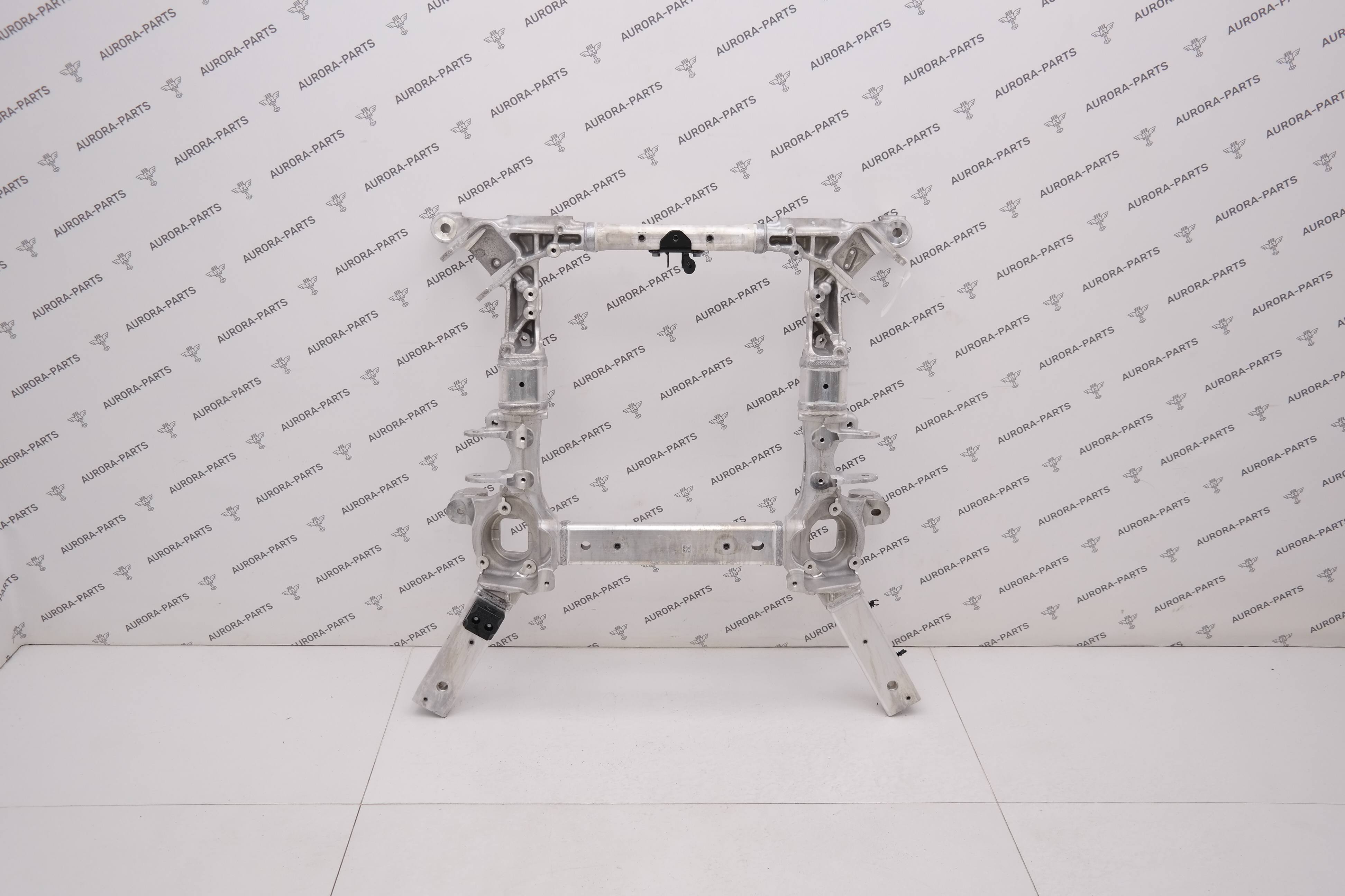 Подрамник передней подвески Land Rover Range Rover Sport