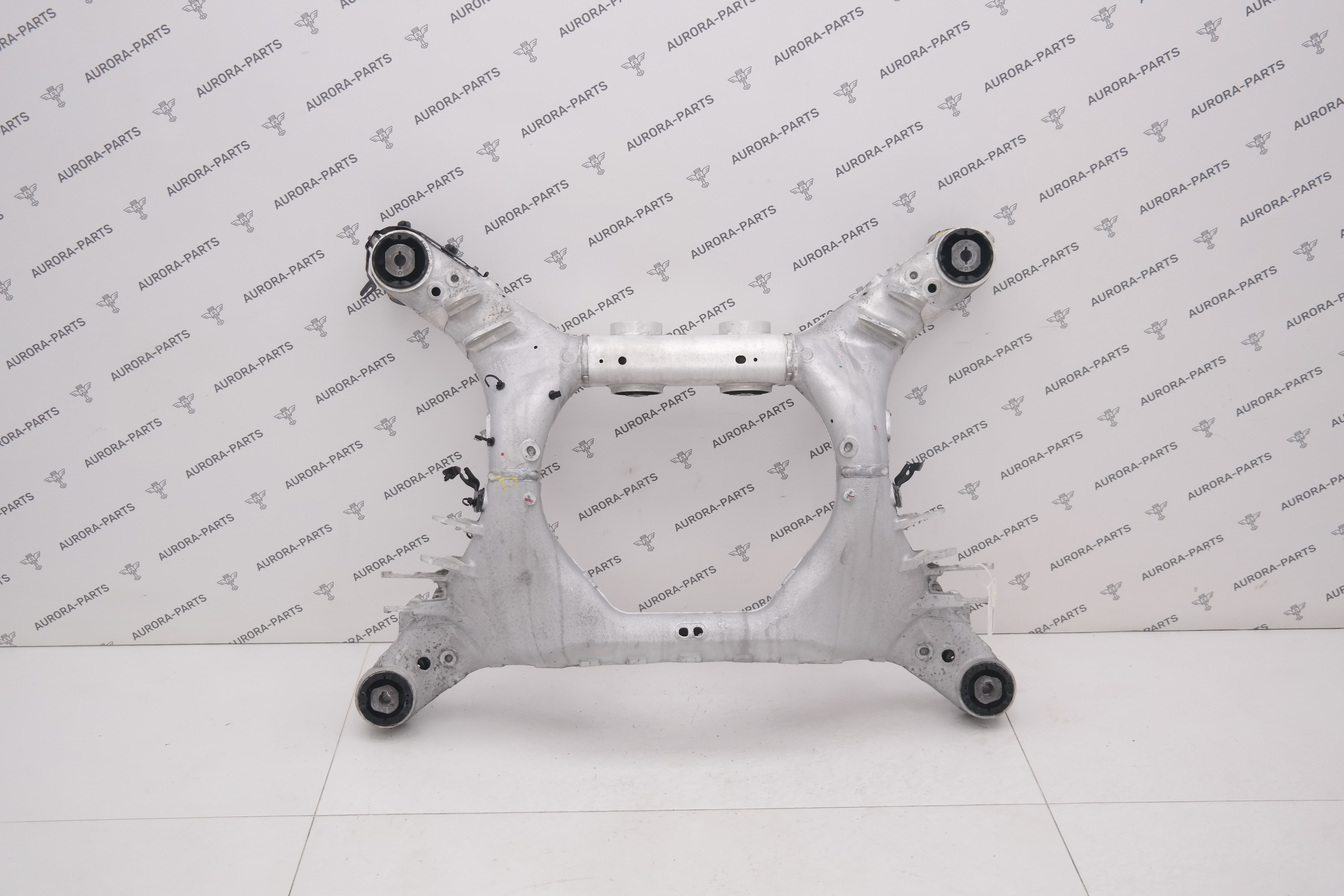 Подрамник задней подвески Land Rover Range Rover Sport