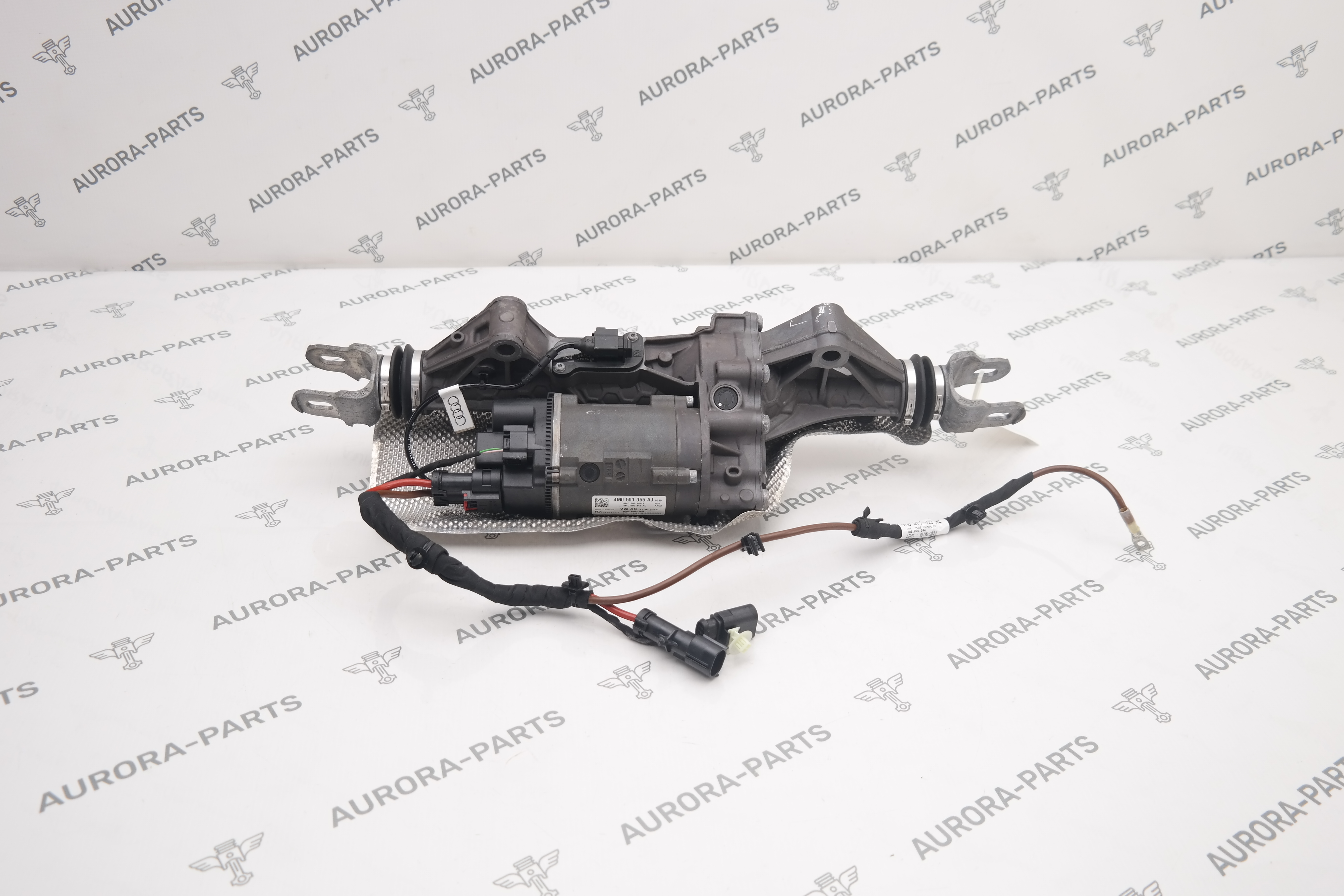 Рейка рулевая задней оси в сборе 2024г. Audi Q7