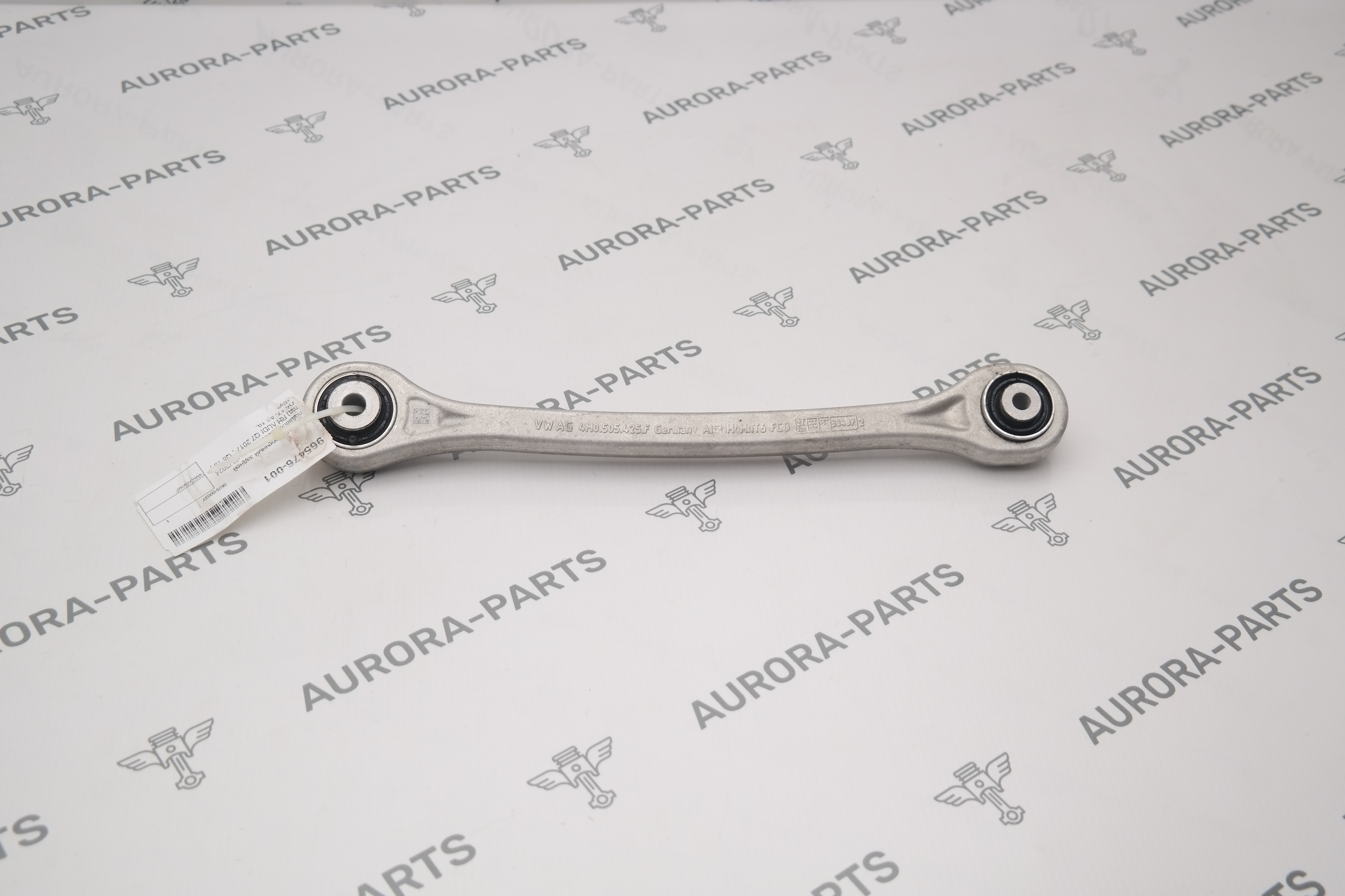 Рычаг поперечный задней подвески (алюминиевый) (2024 год) RH Audi Q7