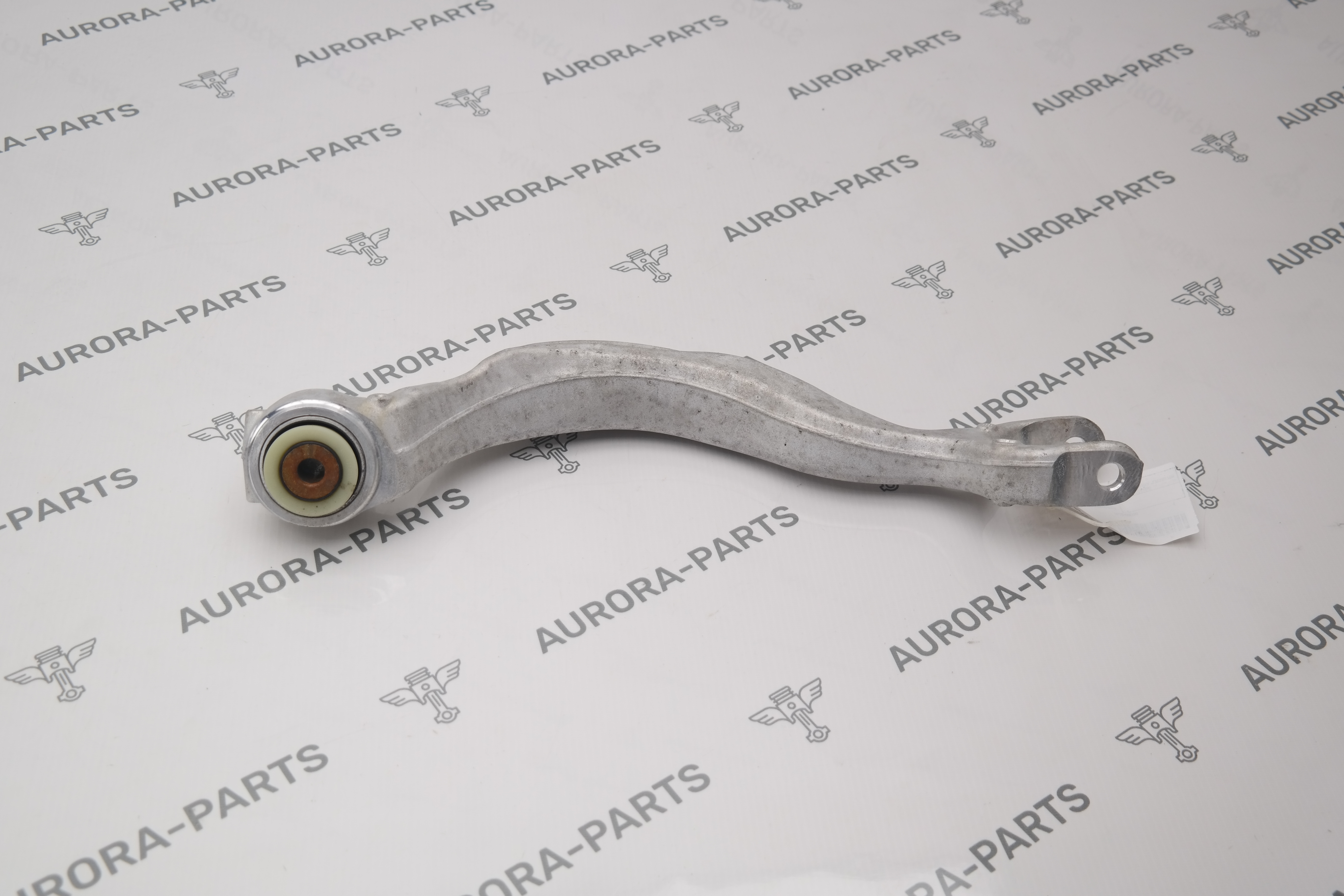 Рычаг задней подвески верхний RH Land Rover Range Rover Sport