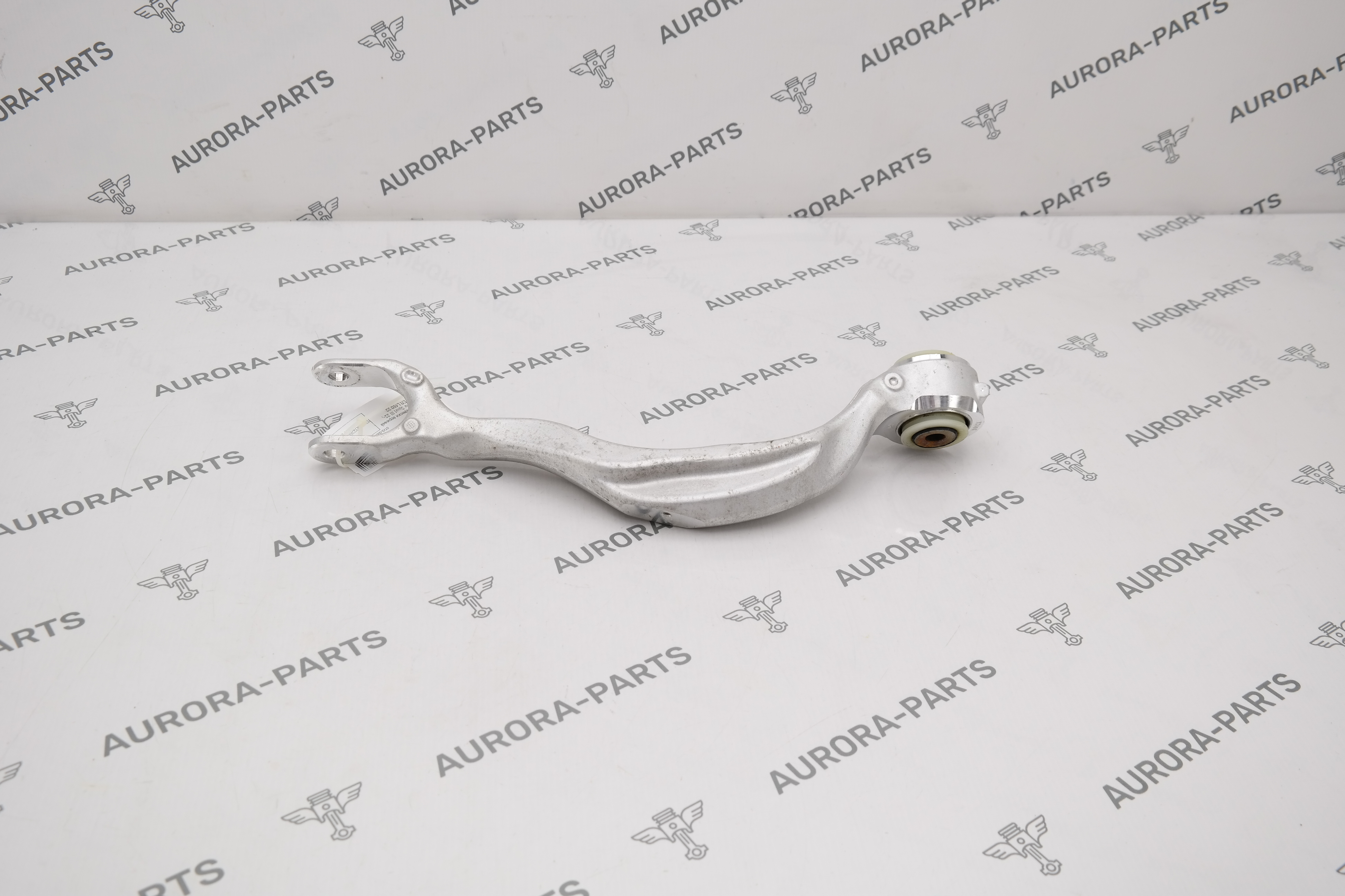 Рычаг задней подвески верхний RH Land Rover Range Rover Sport