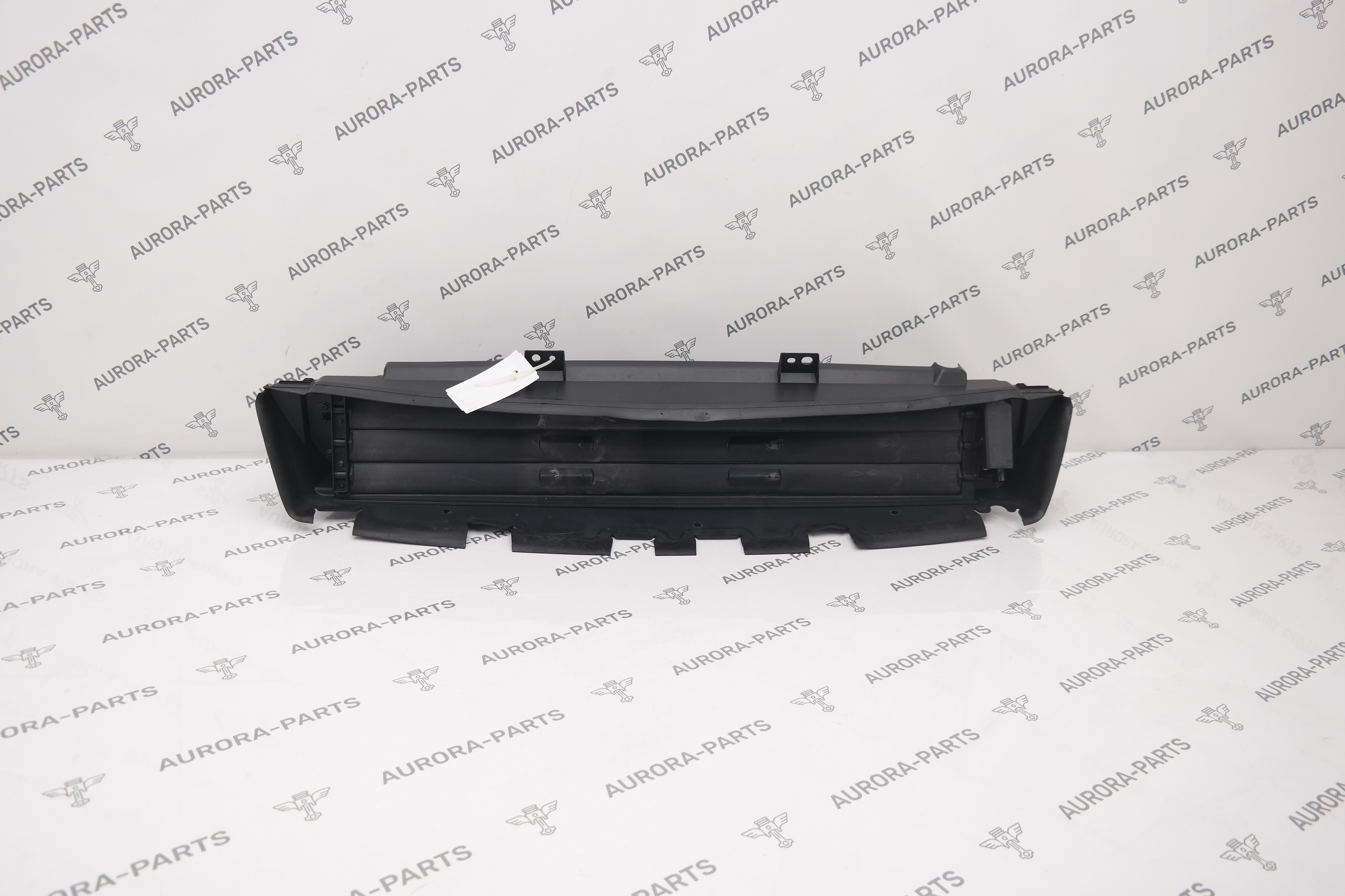 Дефлектор радиатора верхний Land Rover Range Rover Sport