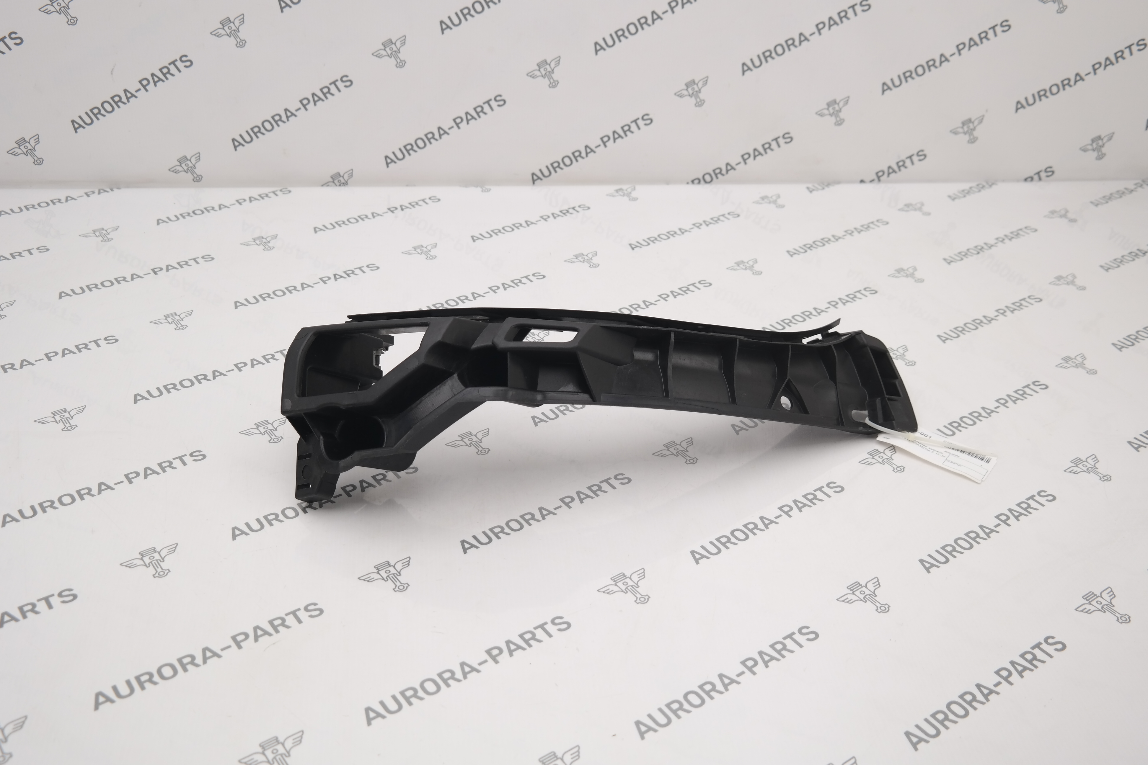 Кронштейн крепления заднего бампера RH Porsche Panamera