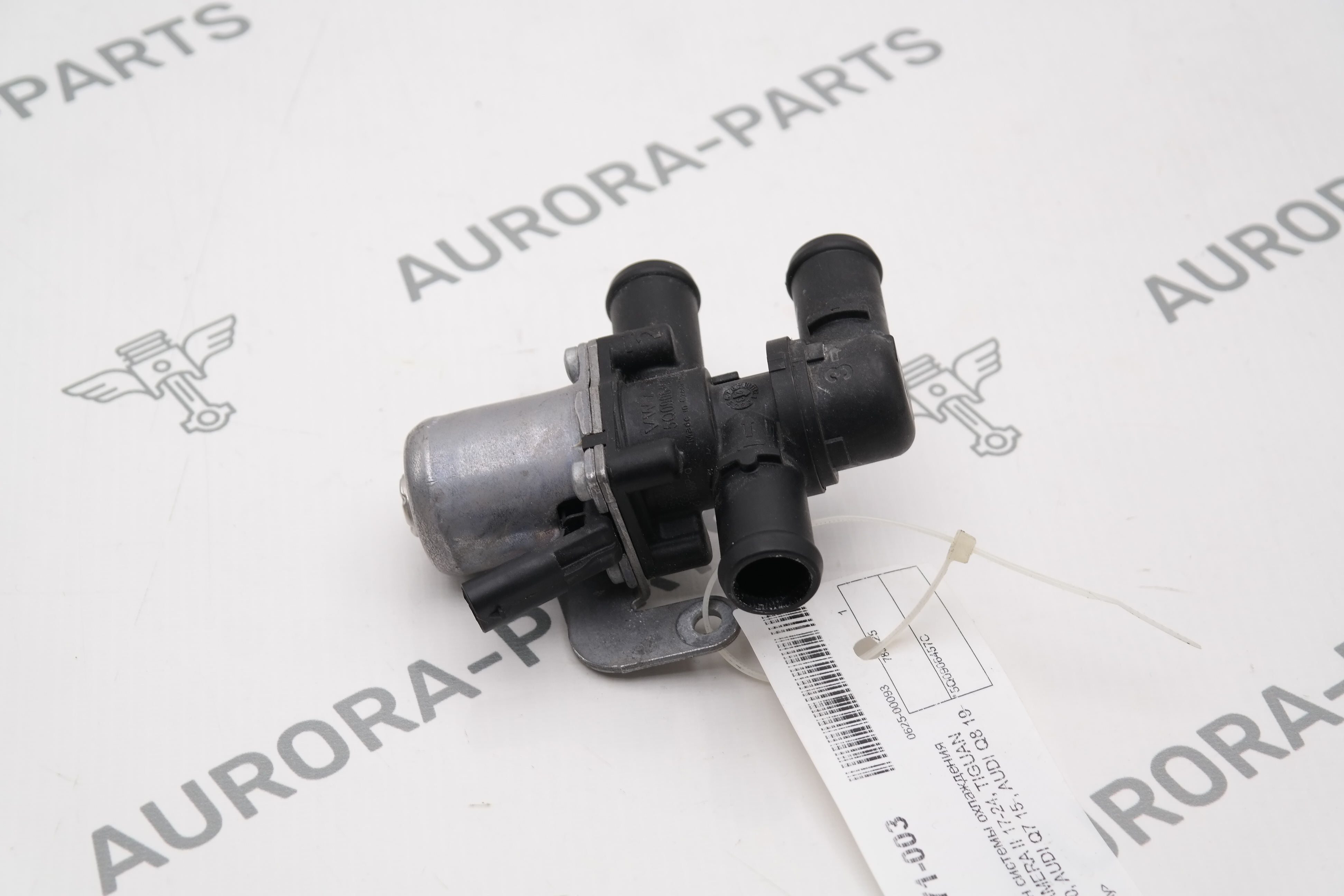 Клапан системы охлаждения Porsche Panamera