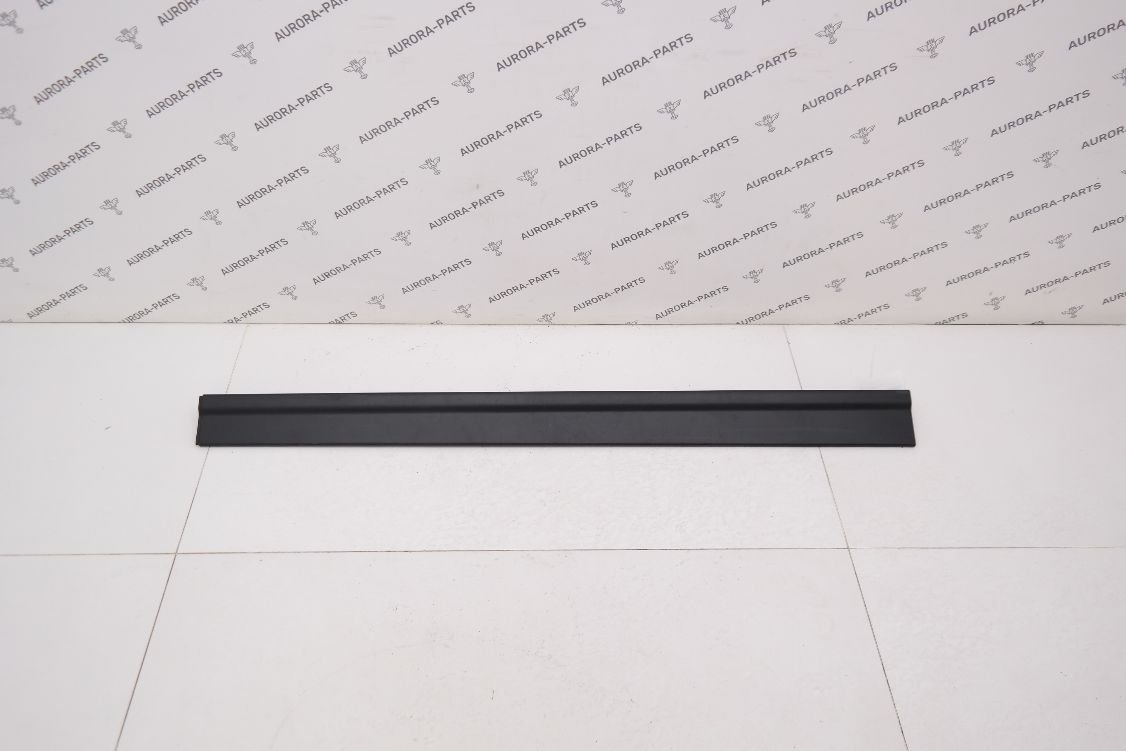 Молдинг порога LH Land Rover Range Rover Sport