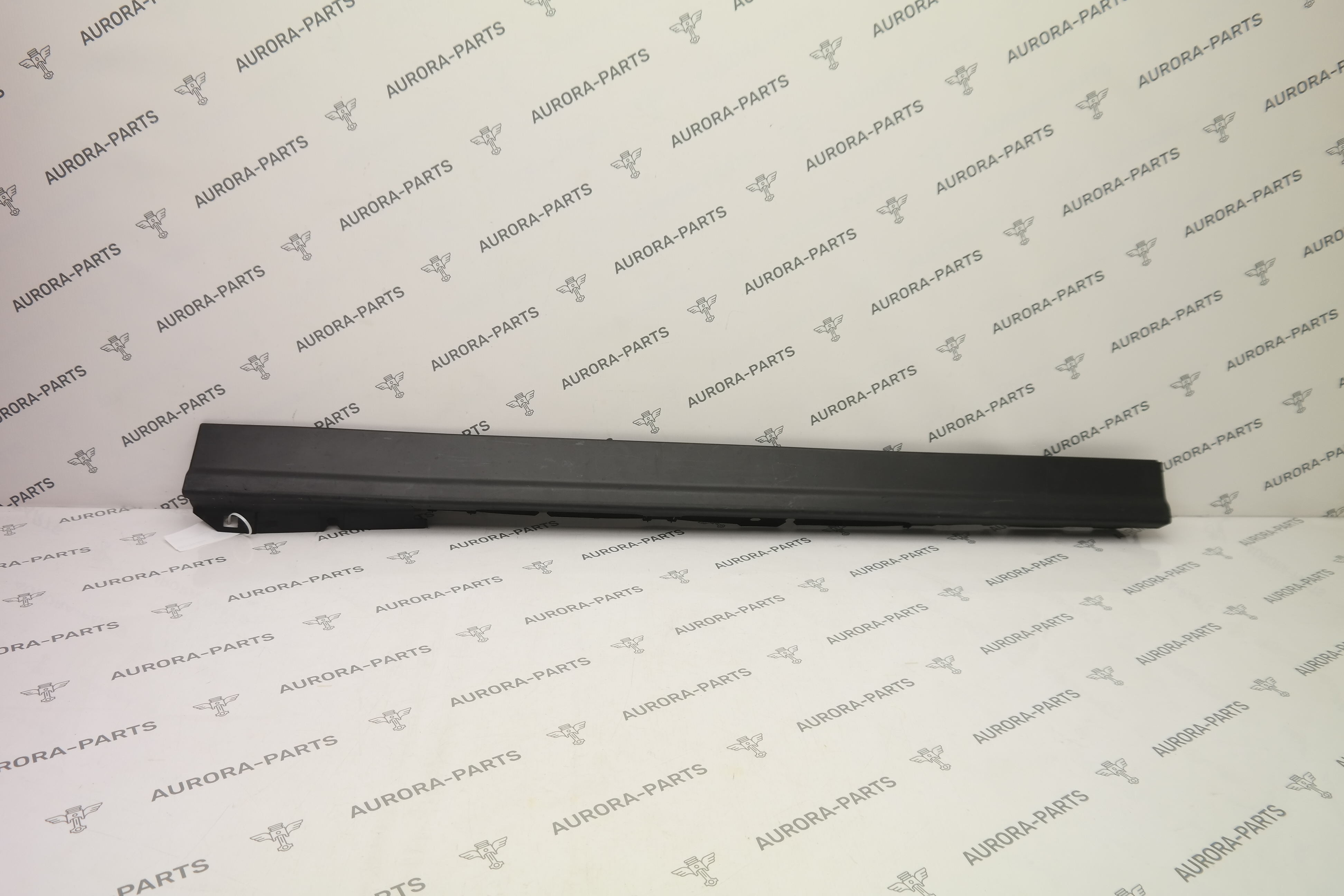 Молдинг порога LH Land Rover Range Rover Sport