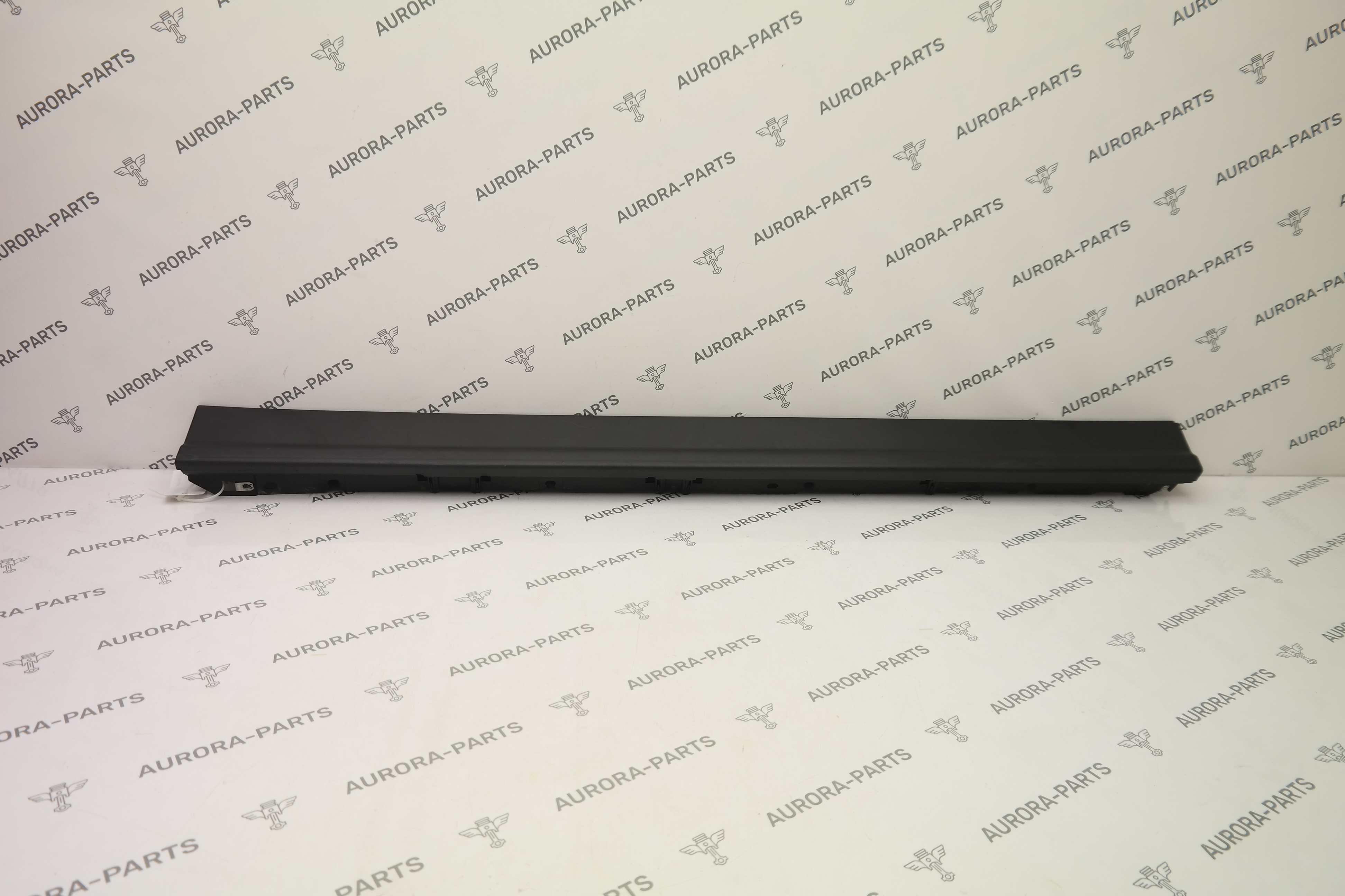 Молдинг порога LH Land Rover Range Rover Sport