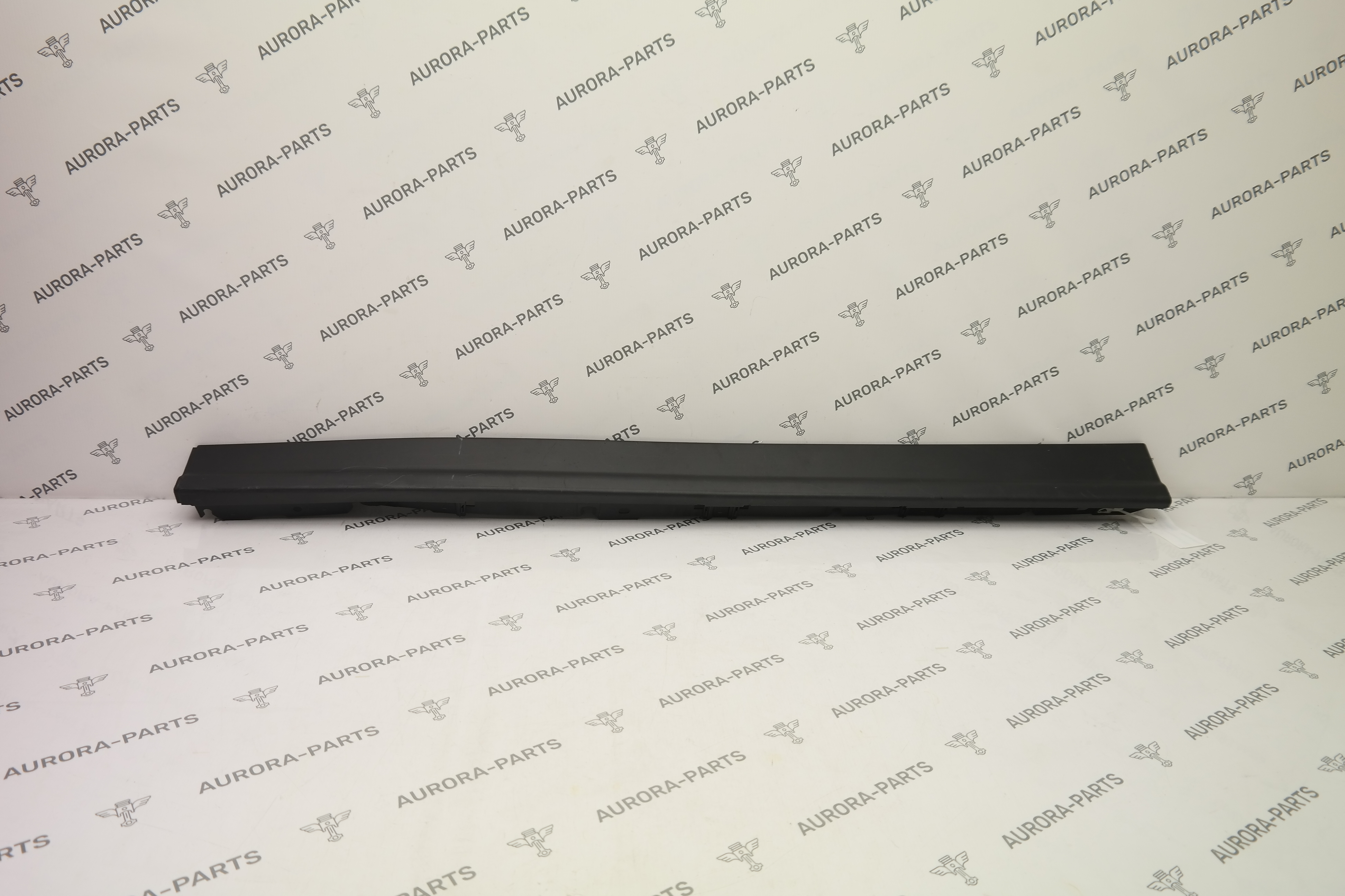 Молдинг порога RH Land Rover Range Rover Sport