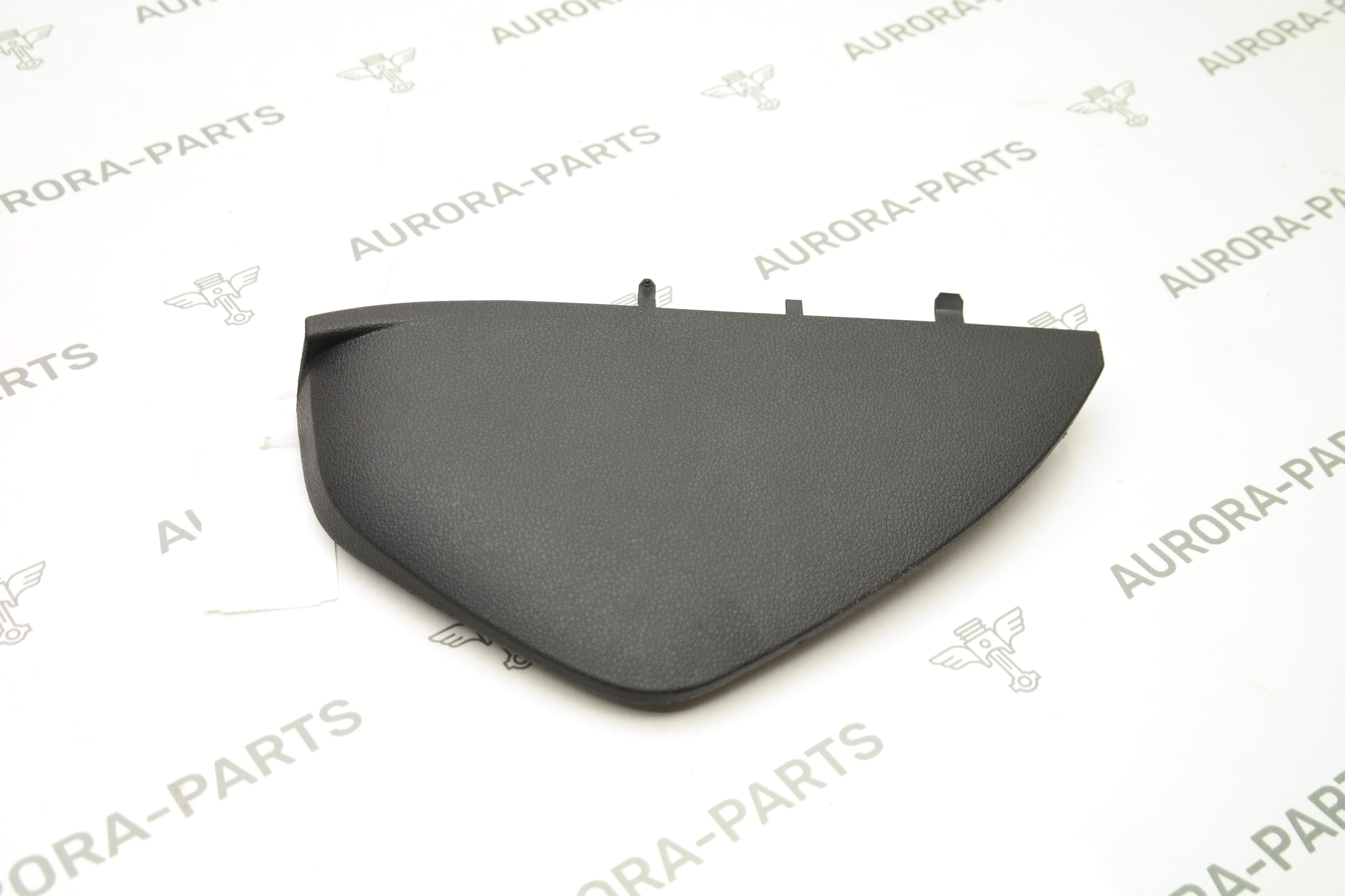 Накладка торпеды RH Audi Q7