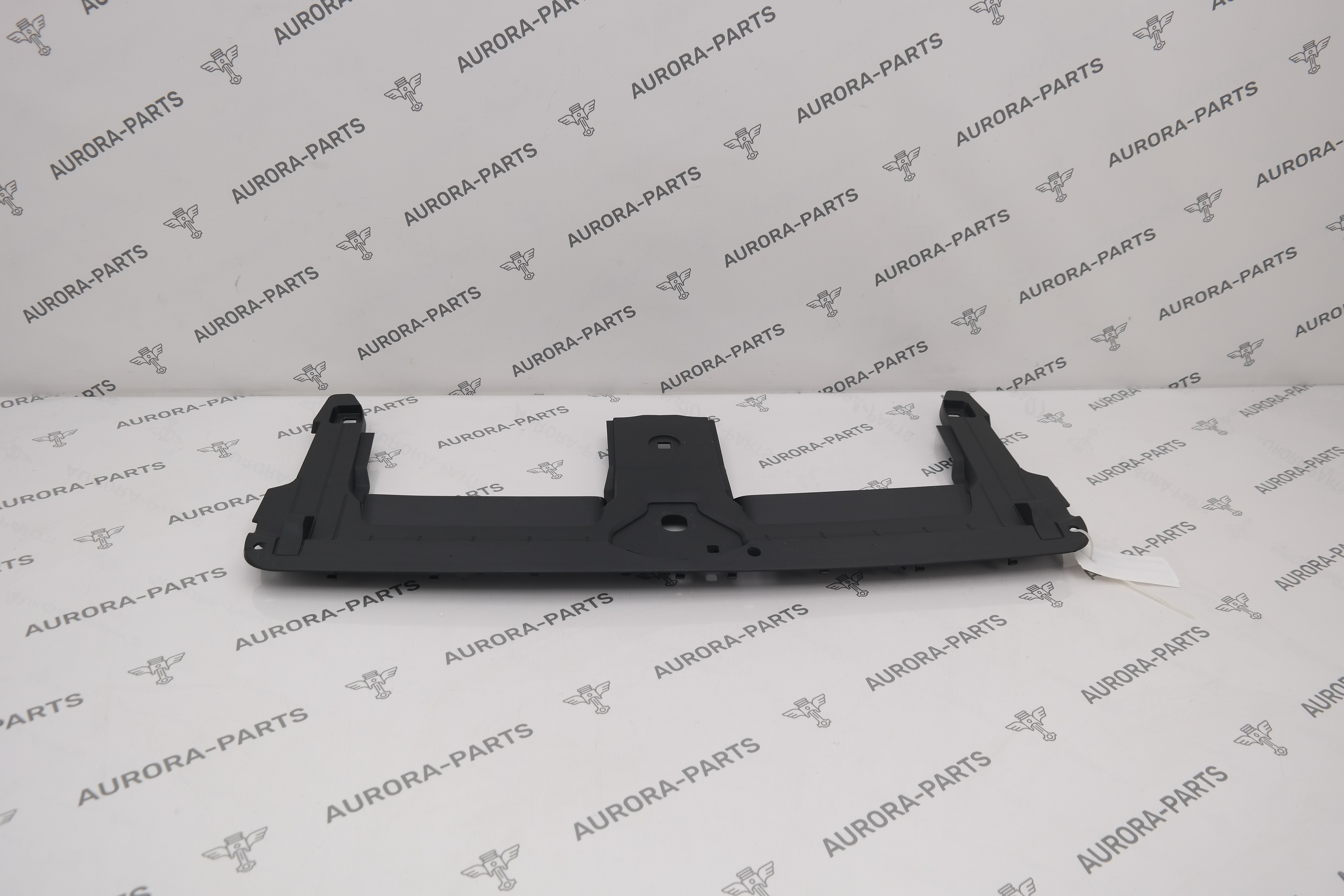 Молдинг передней панели Audi Q7