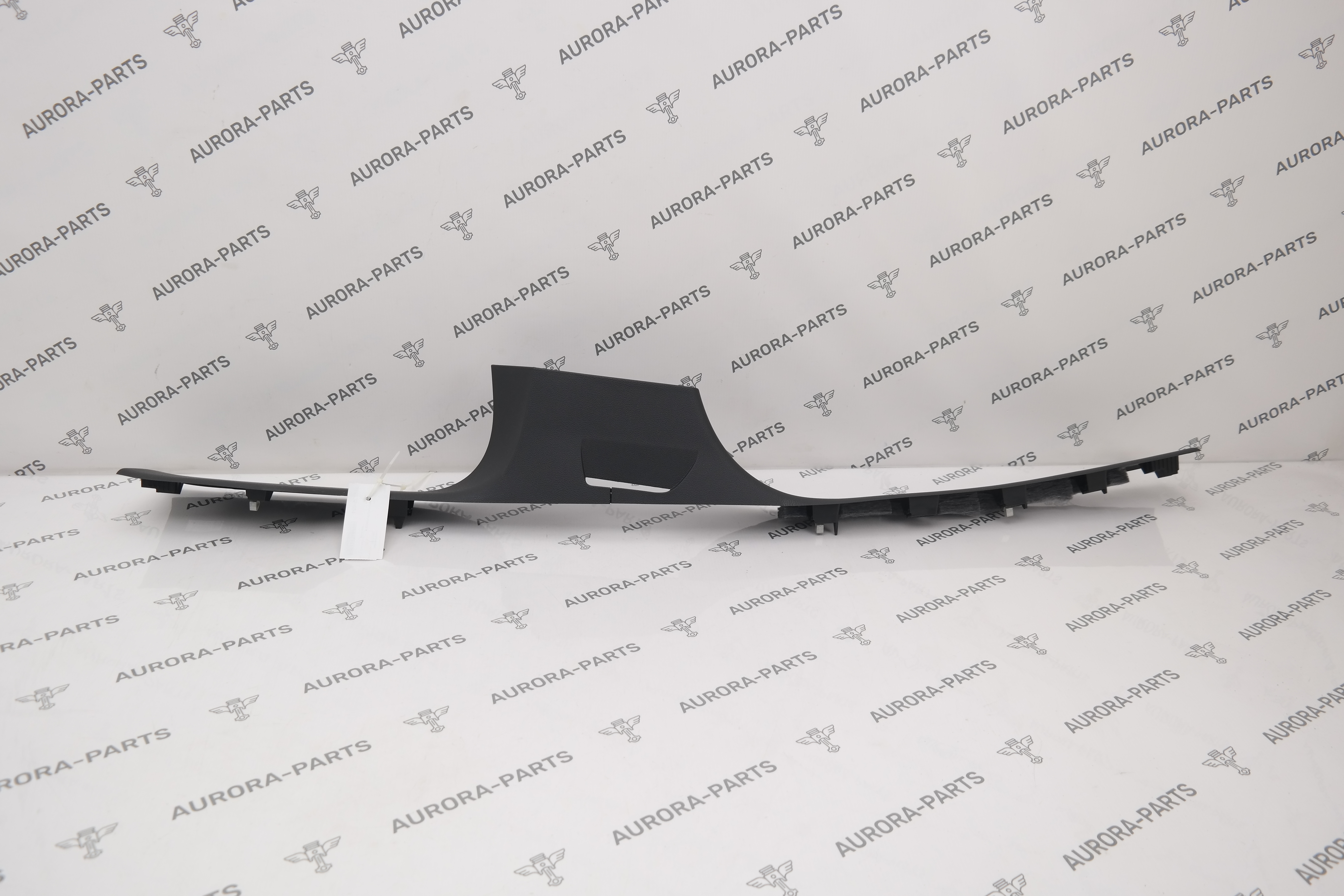 Накладка порога внутренняя LH Audi Q7