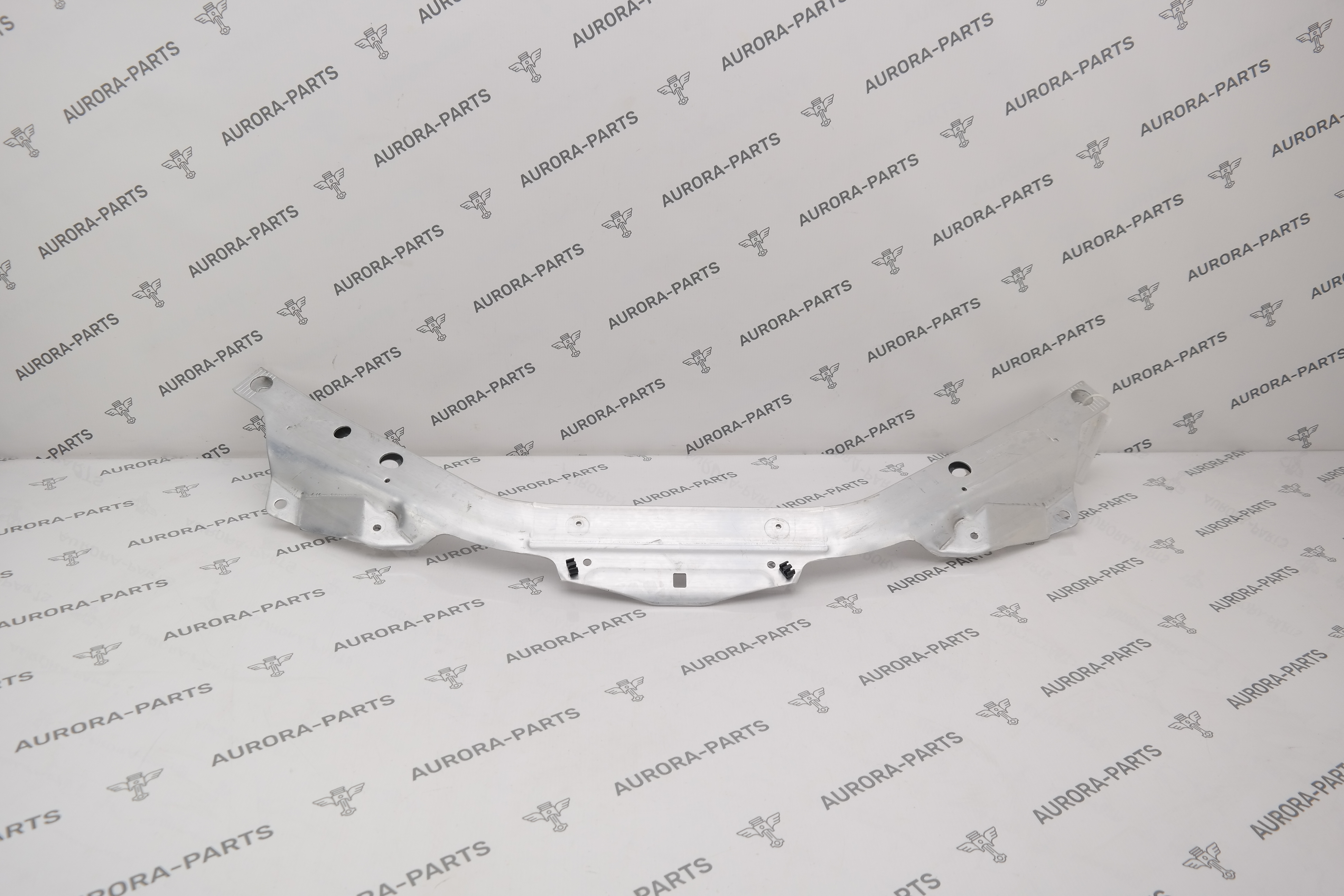 Распорка передней панели Land Rover Range Rover Sport