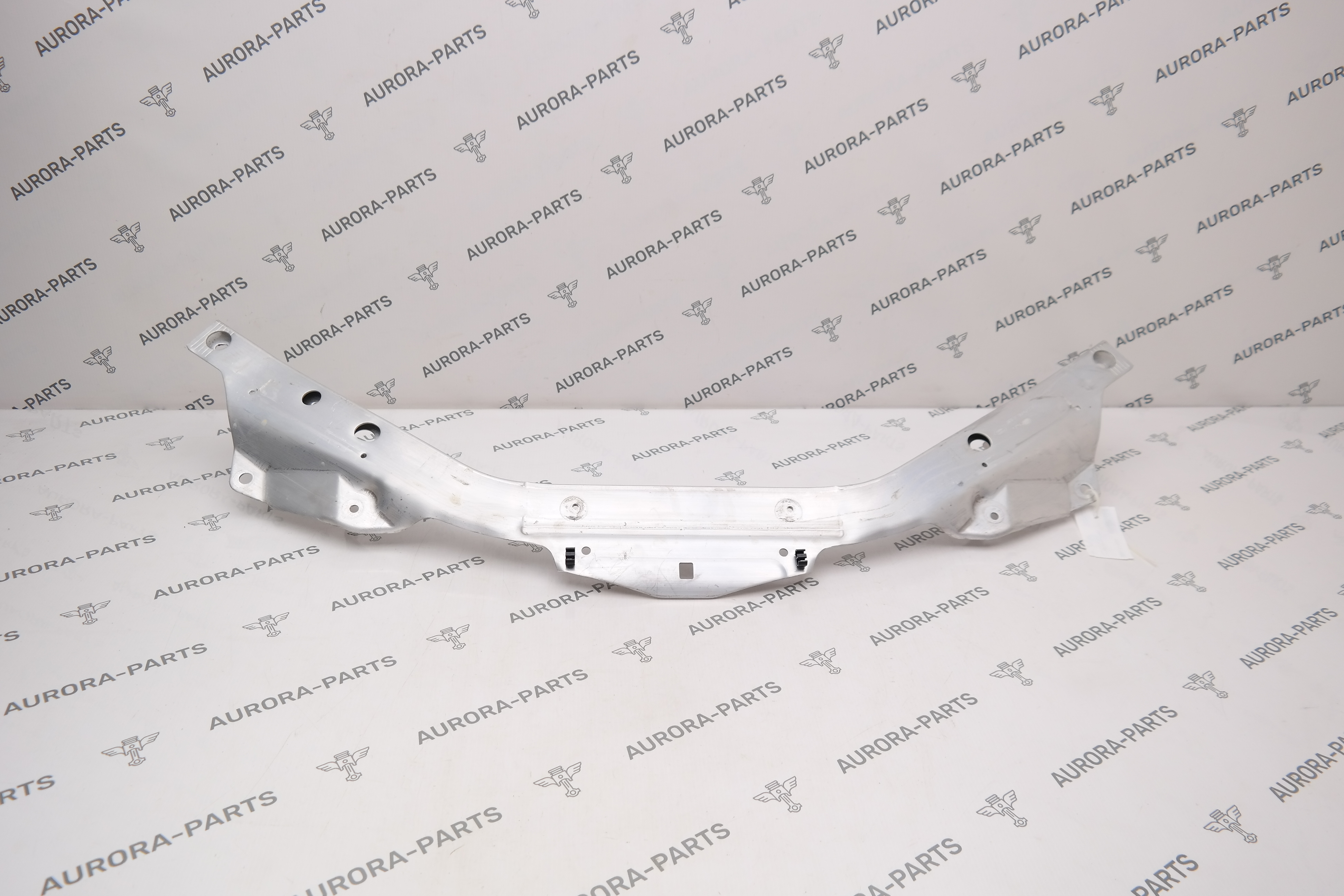 Распорка передней панели Land Rover Range Rover Sport