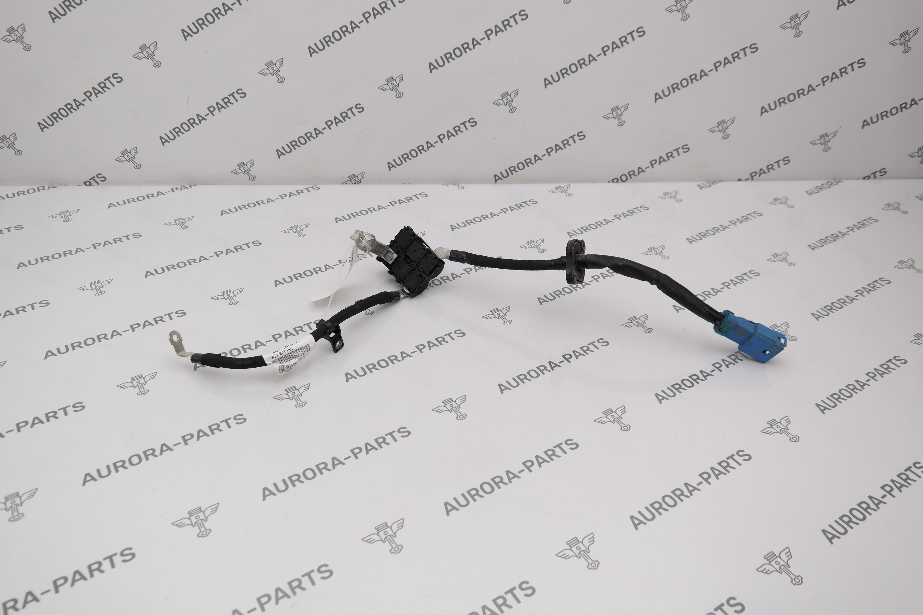 Провод аккумулятора + Land Rover Range Rover Sport