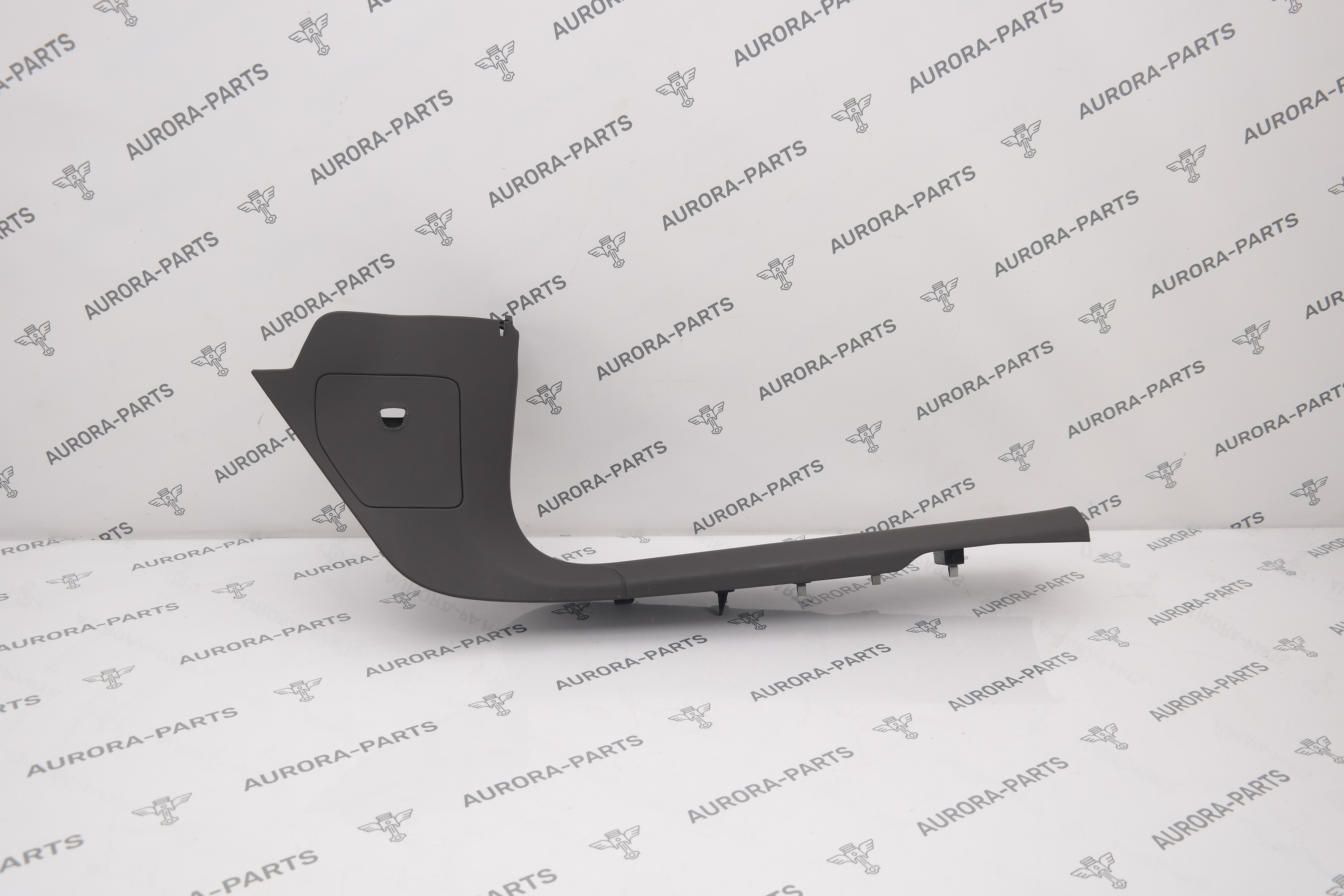 Накладка внутреннего порога передняя RH Porsche Panamera