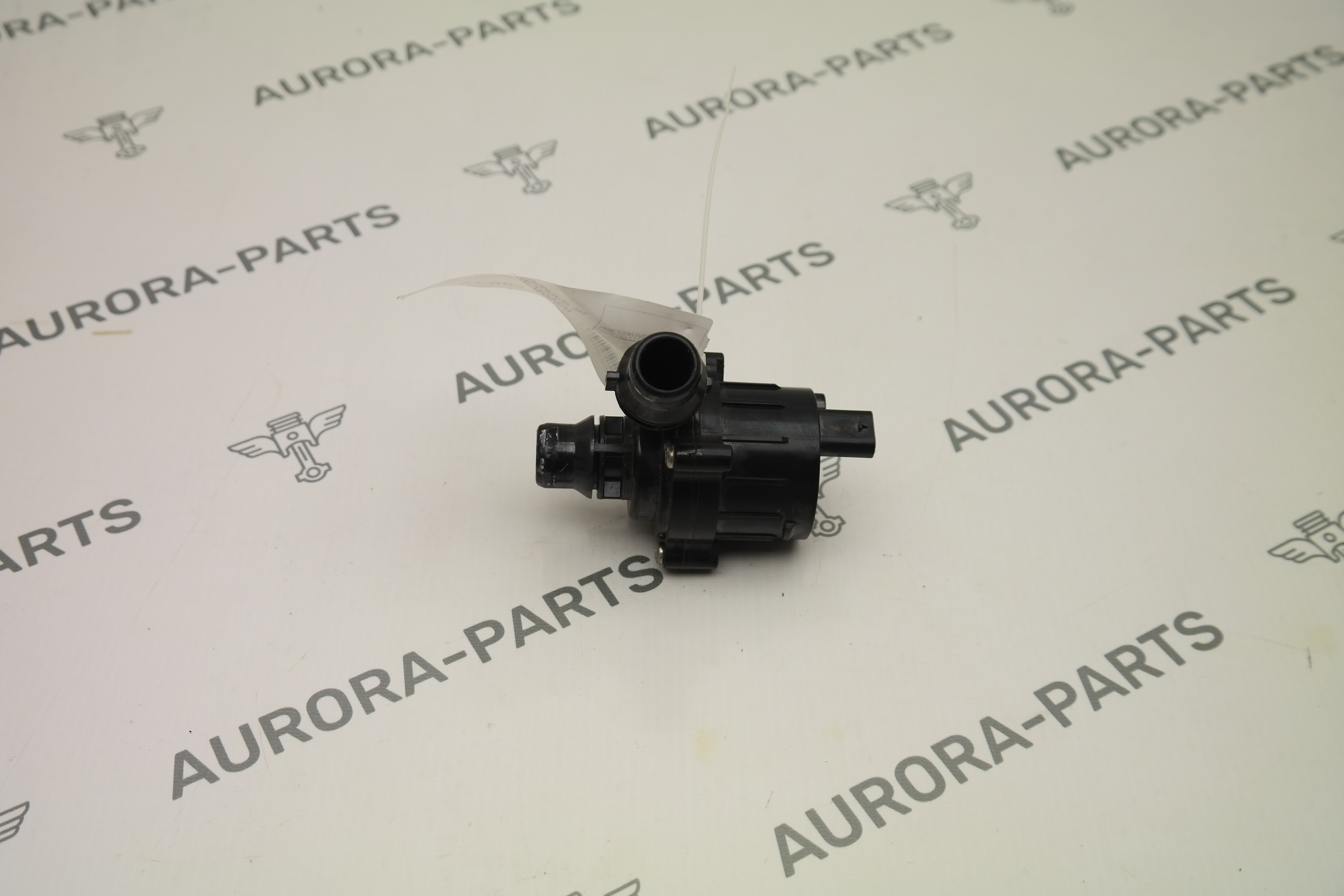 Насос системы охлаждения дополнительный Land Rover Range Rover Sport